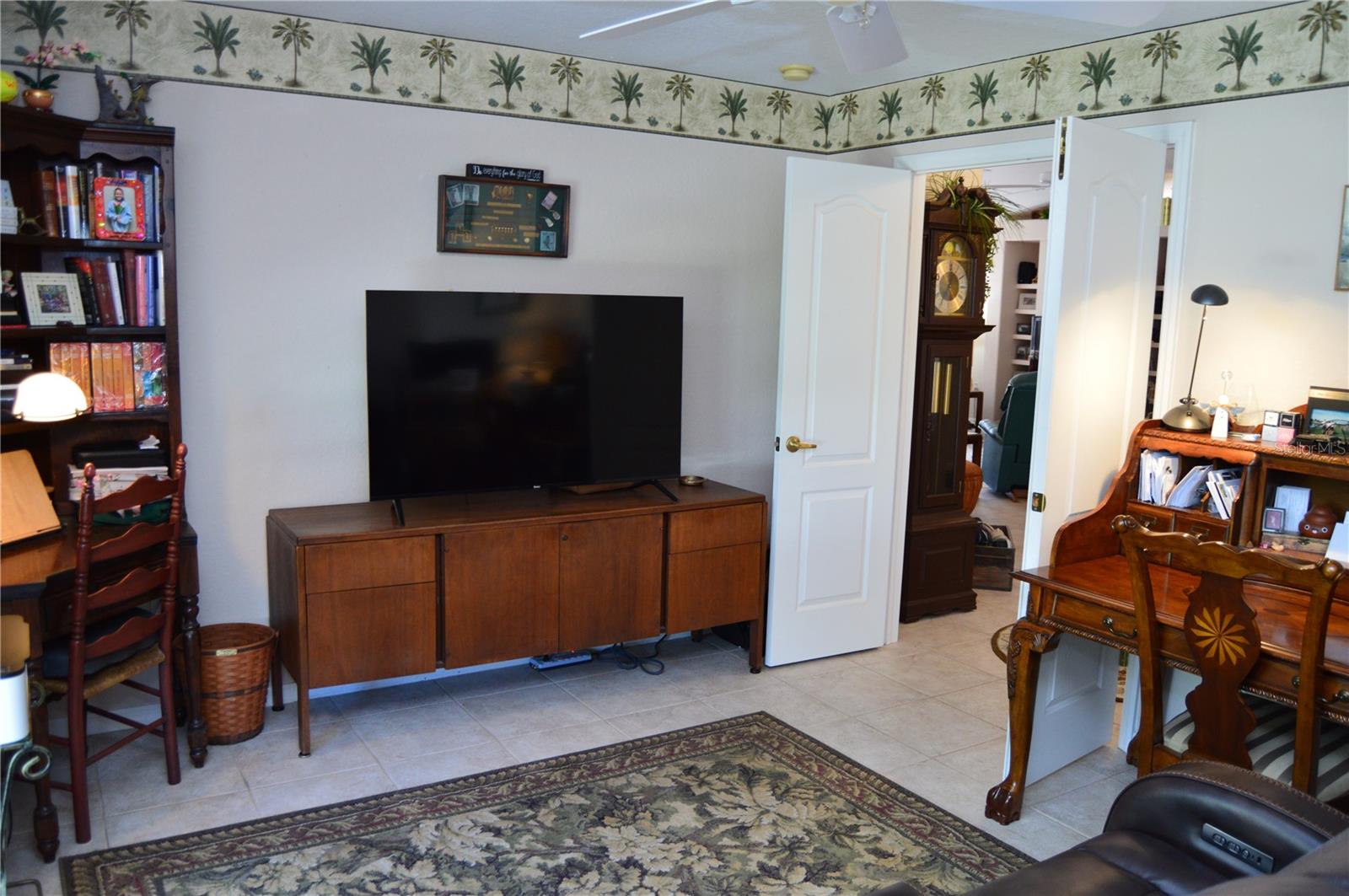 227 Royal Palm Way Property Photo 9