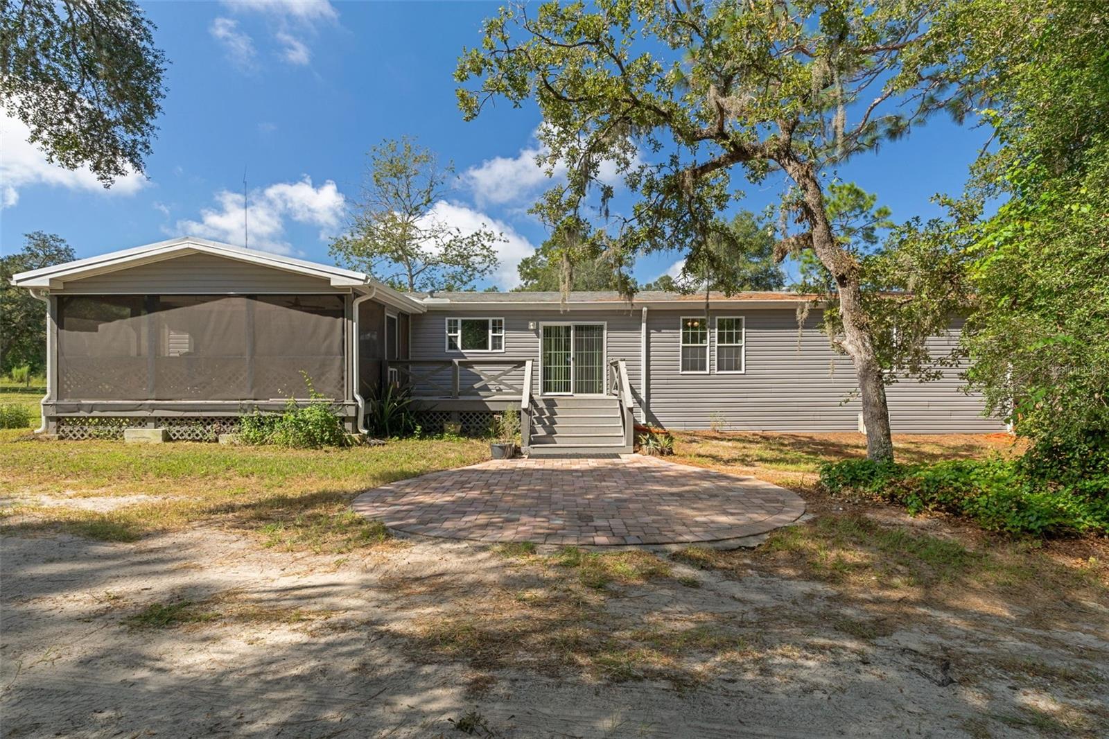 16344 Platinum Dr Property Photo 1
