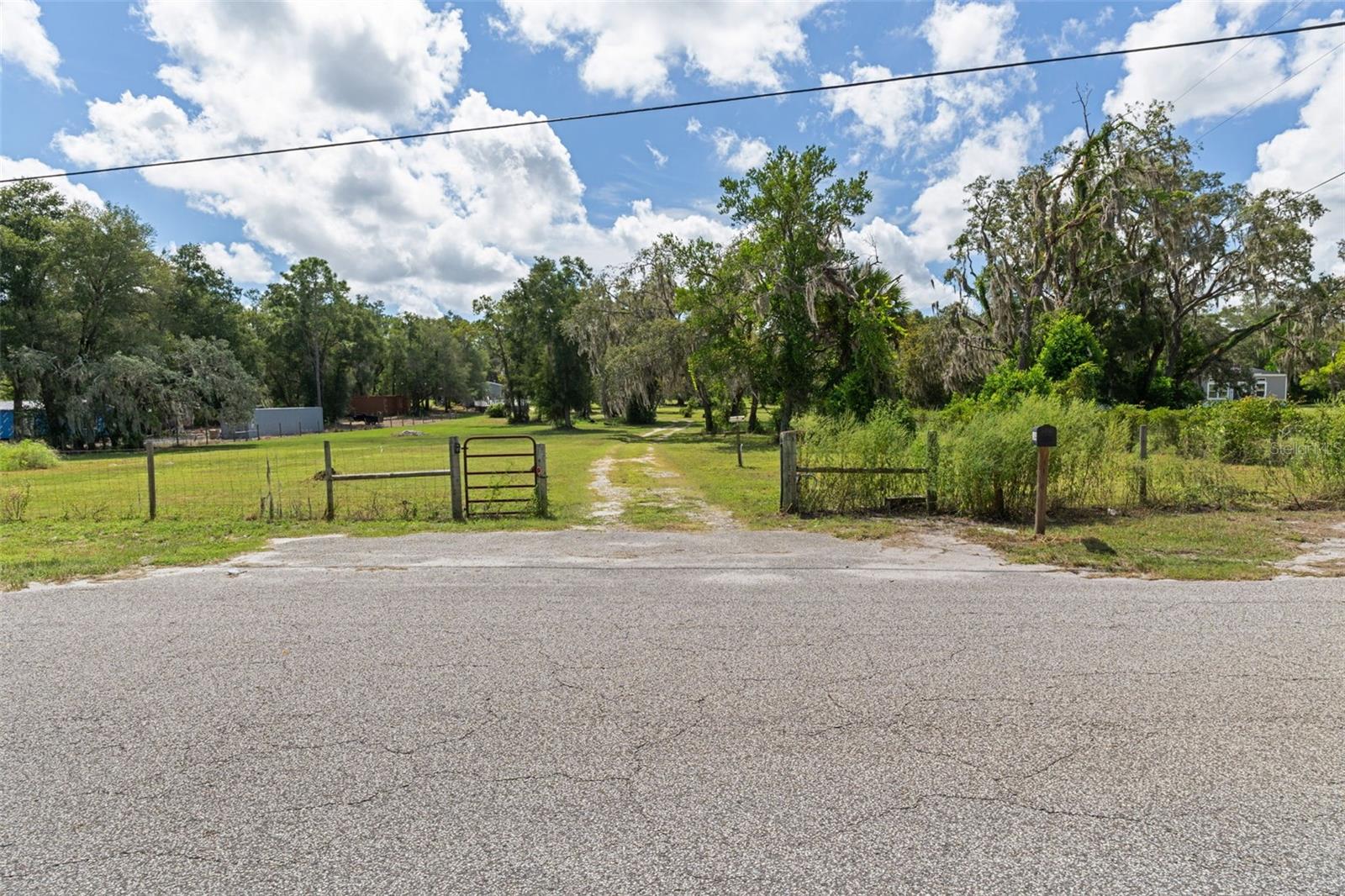 16344 Platinum Dr Property Photo 43