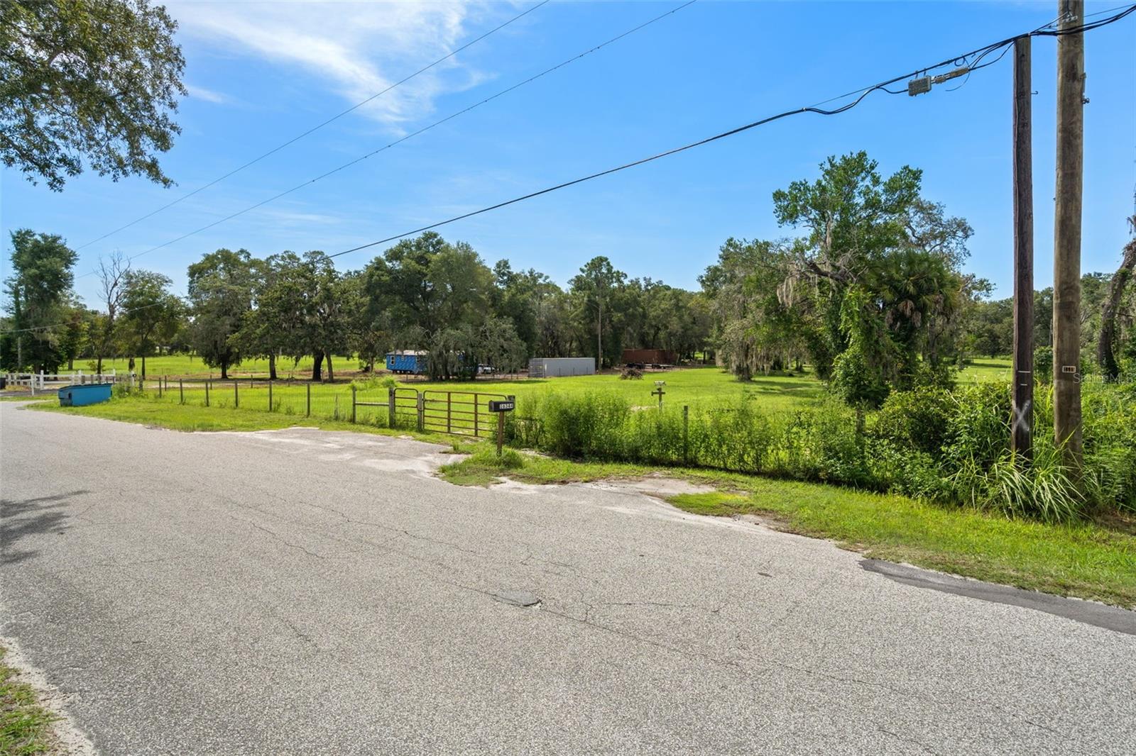 16344 Platinum Dr Property Photo 44