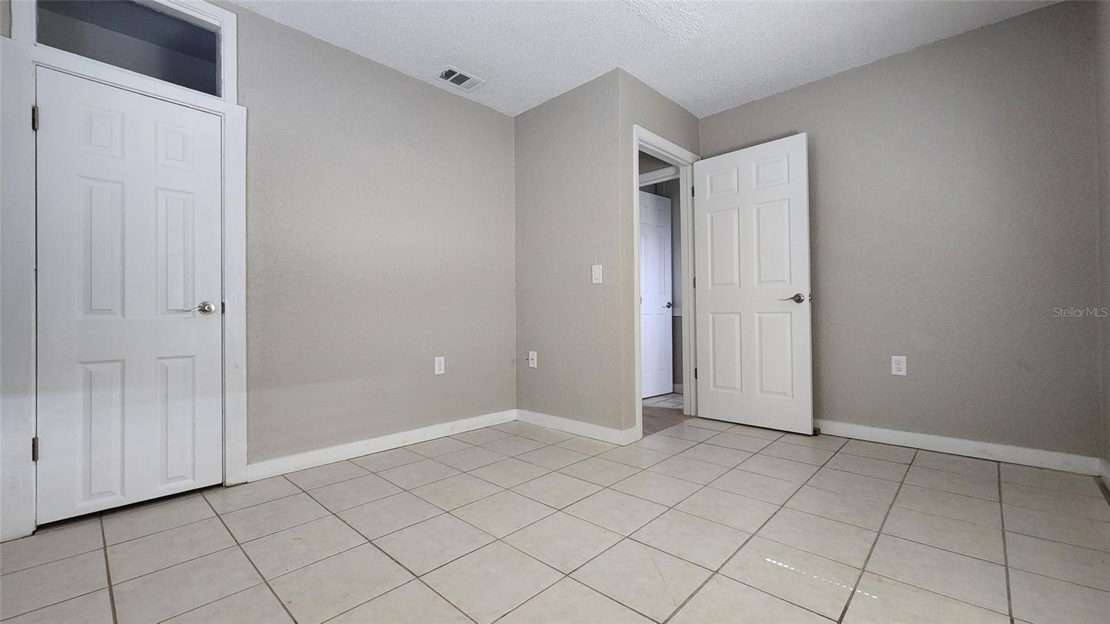 7919 Grand Blvd Property Photo 12