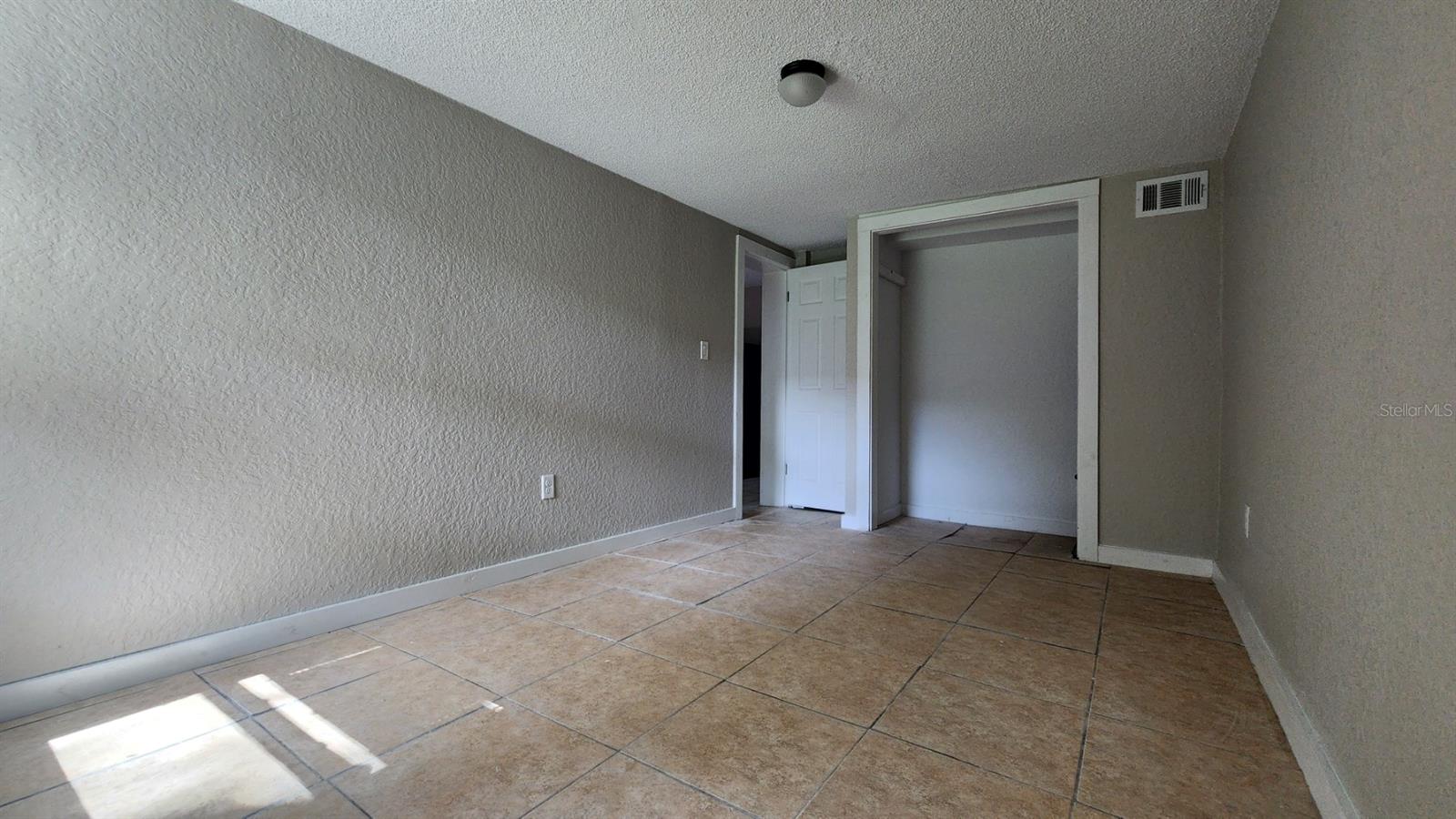 7919 Grand Blvd Property Photo 23