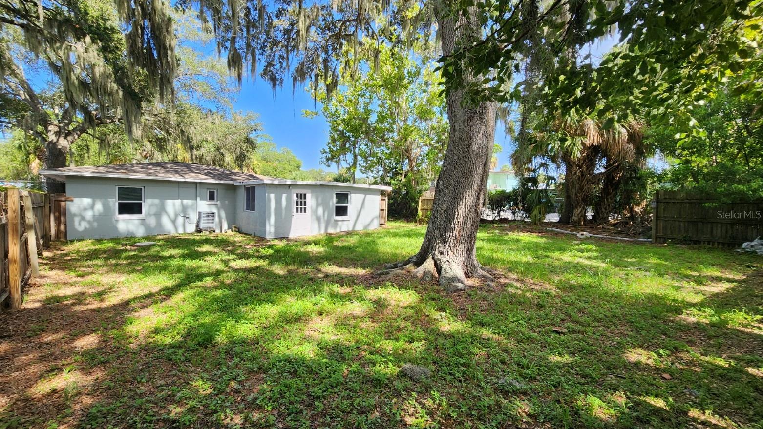 7919 Grand Blvd Property Photo 31