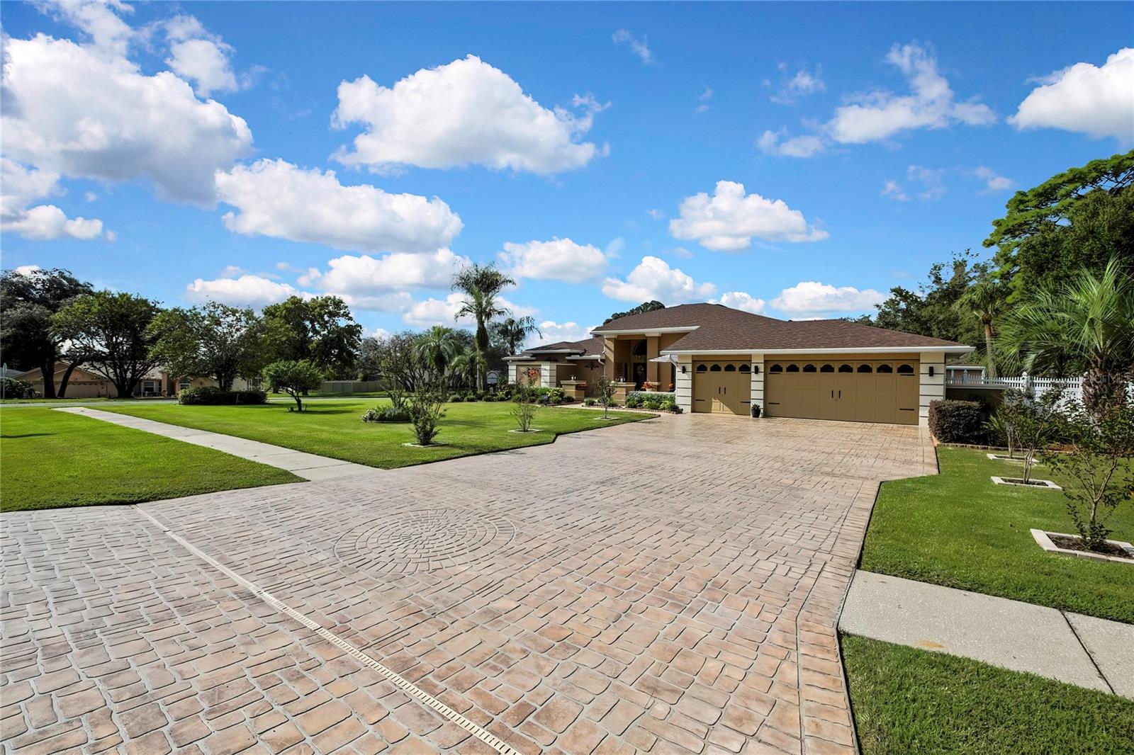 13162 Roseanna Dr Property Photo