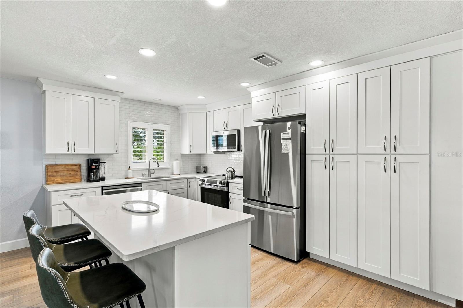 6027 Beverly Dr Property Photo 11