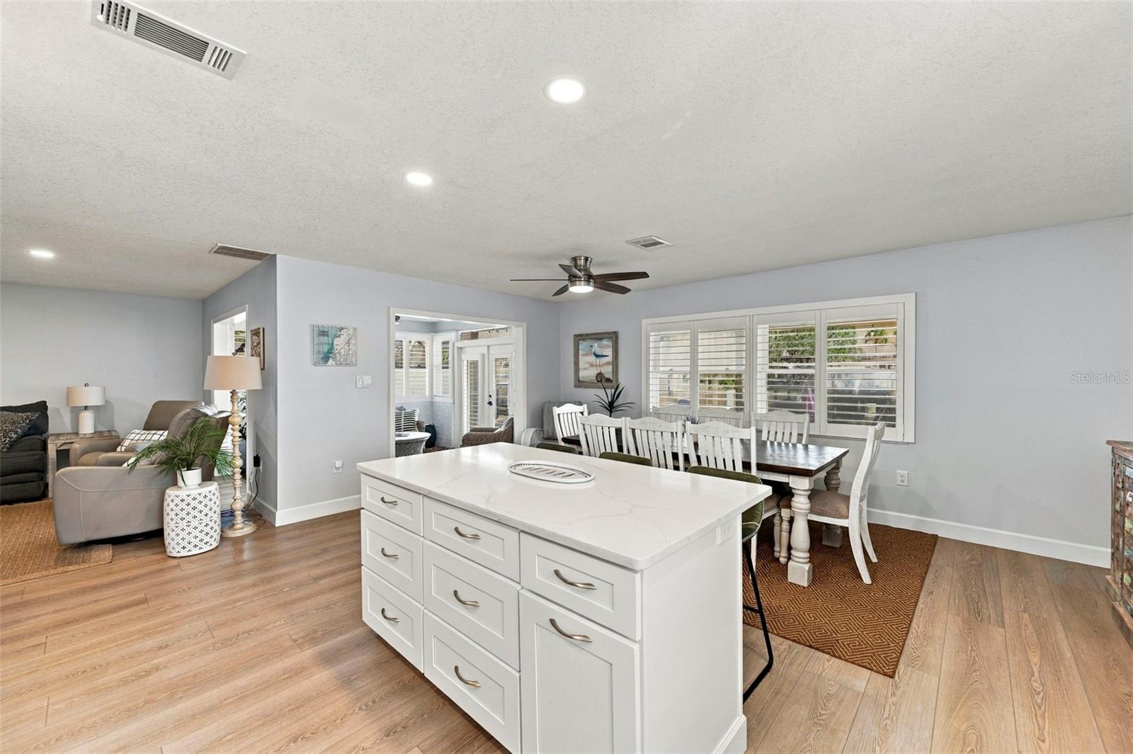 6027 Beverly Dr Property Photo 13