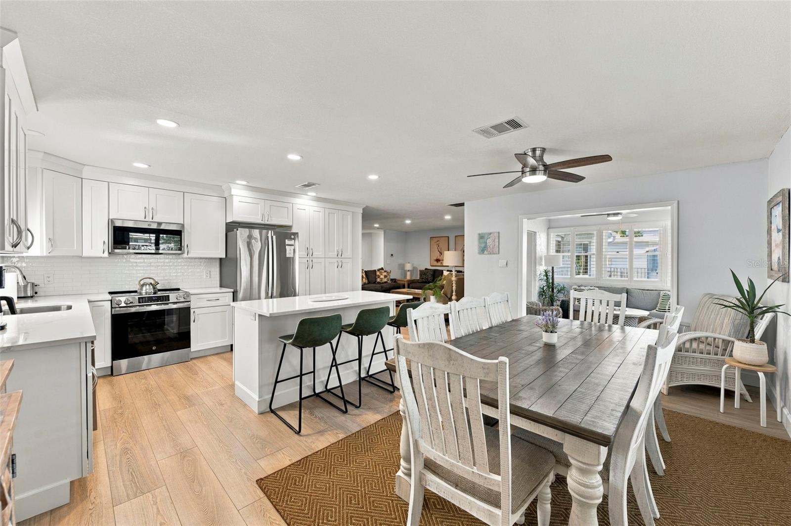 6027 Beverly Dr Property Photo 15