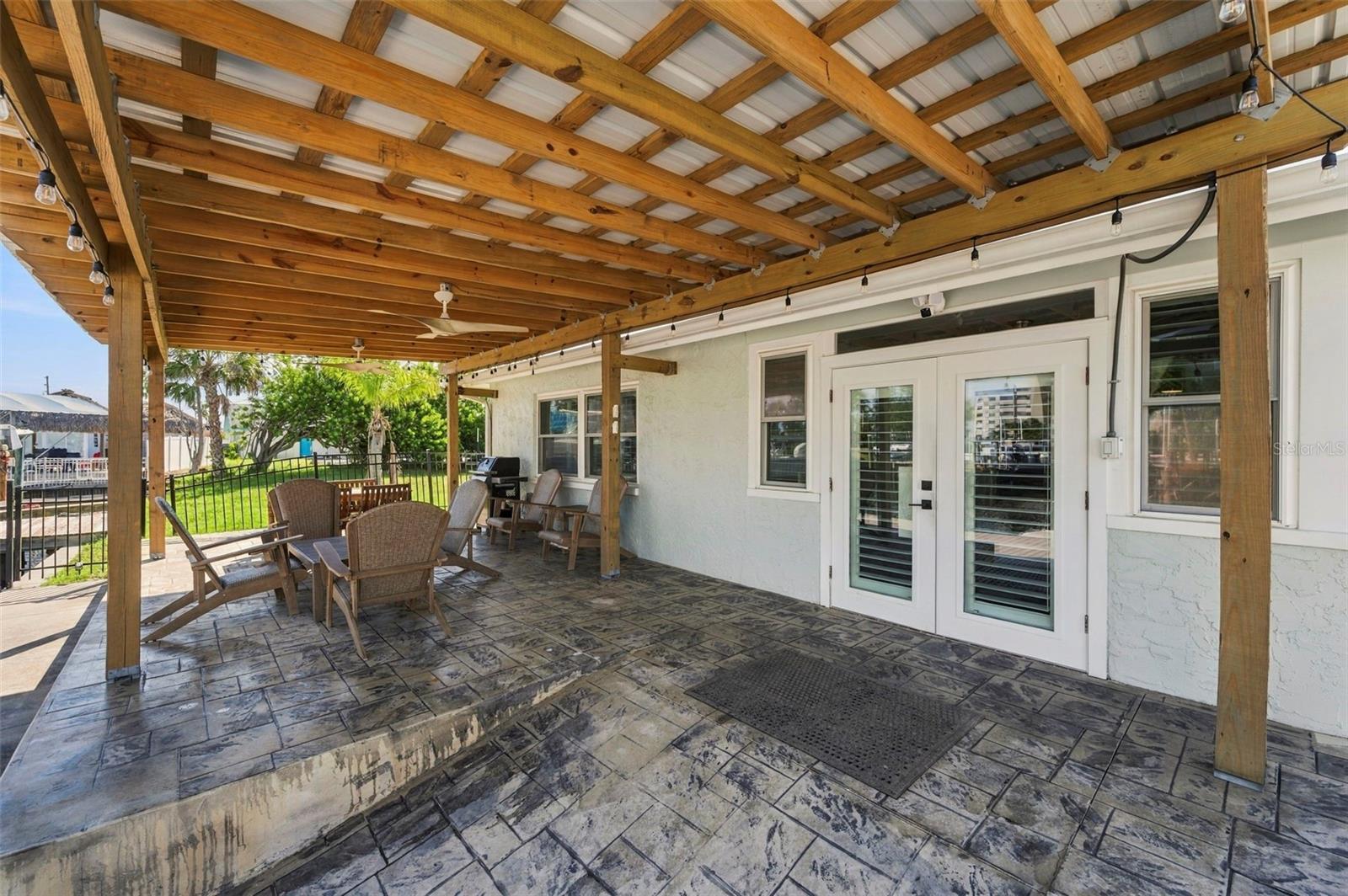 6027 Beverly Dr Property Photo 39