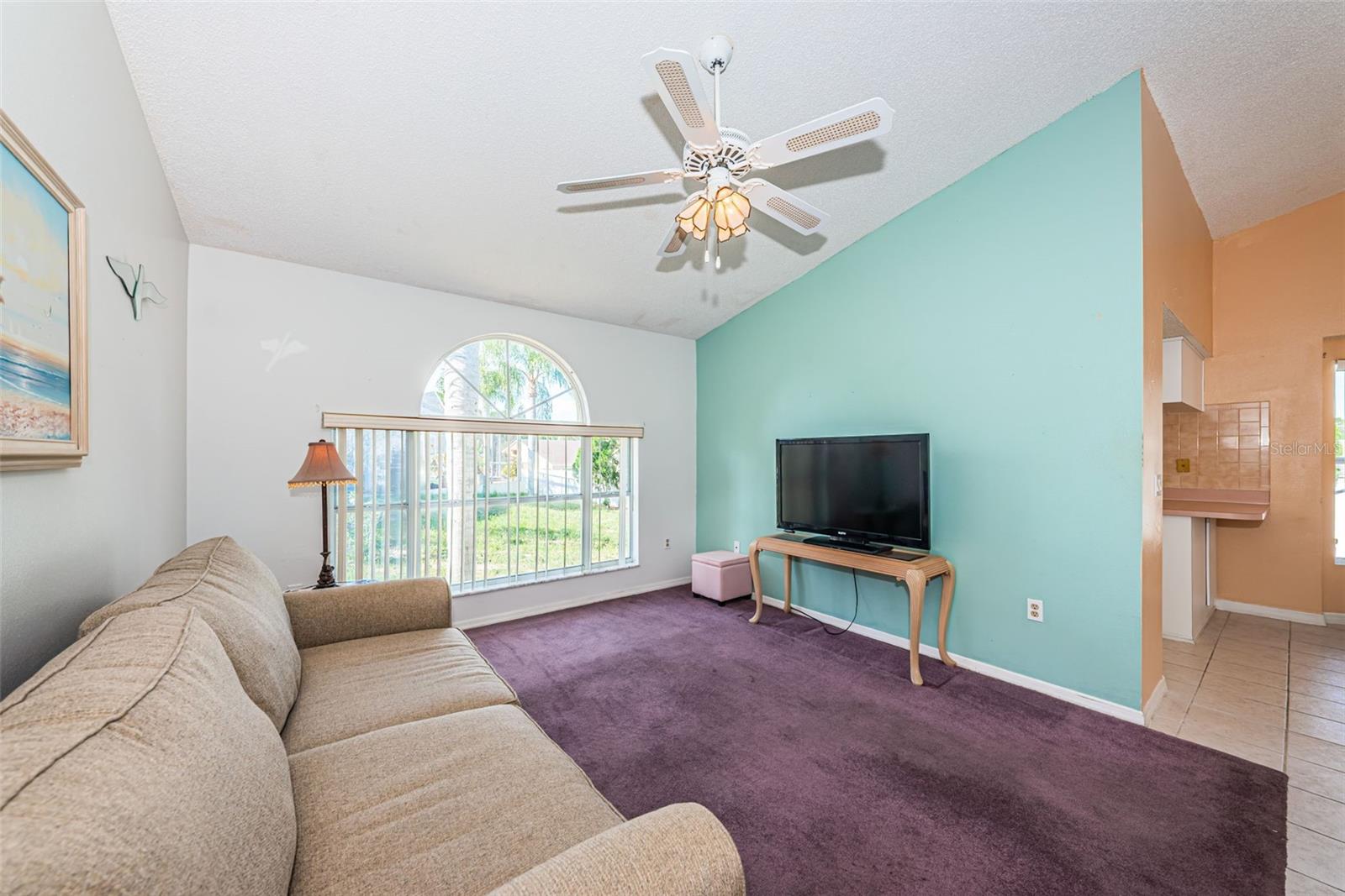 812 High Point Ct Property Photo 6