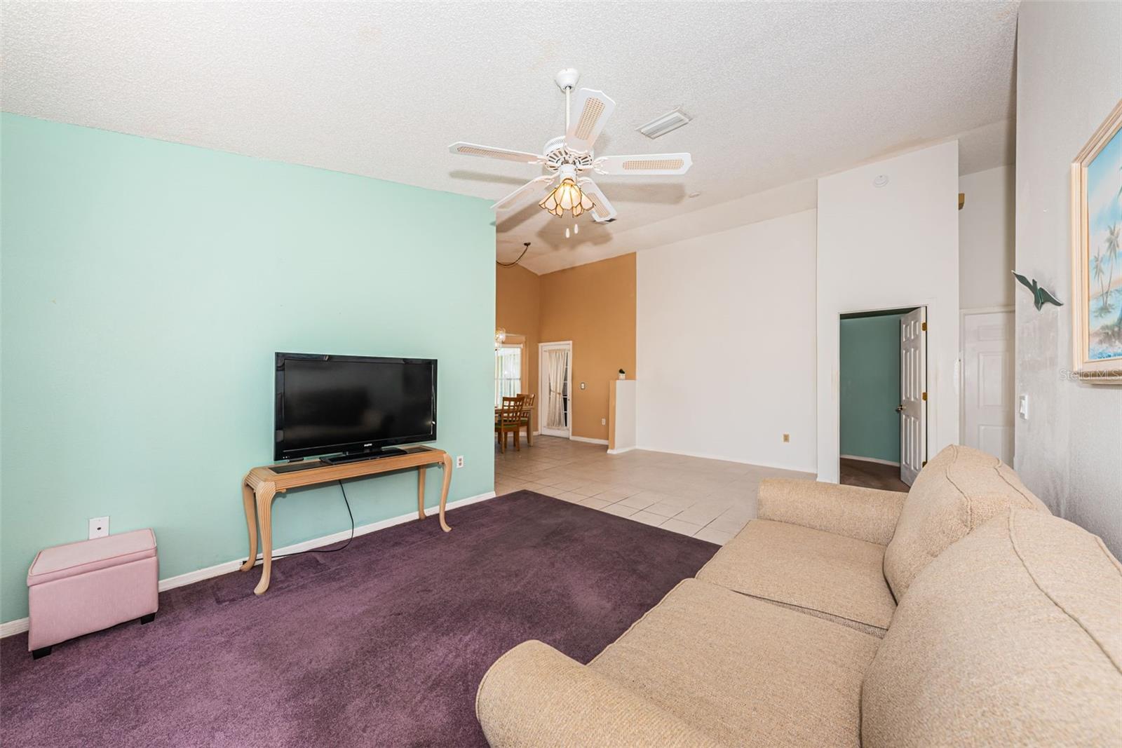 812 High Point Ct Property Photo 8