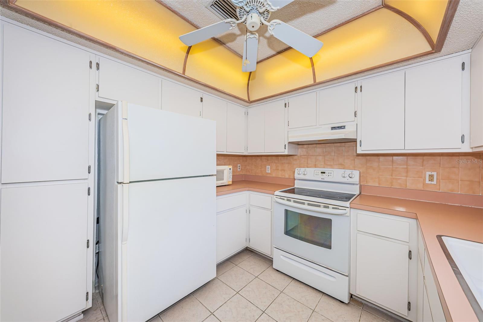 812 High Point Ct Property Photo 16