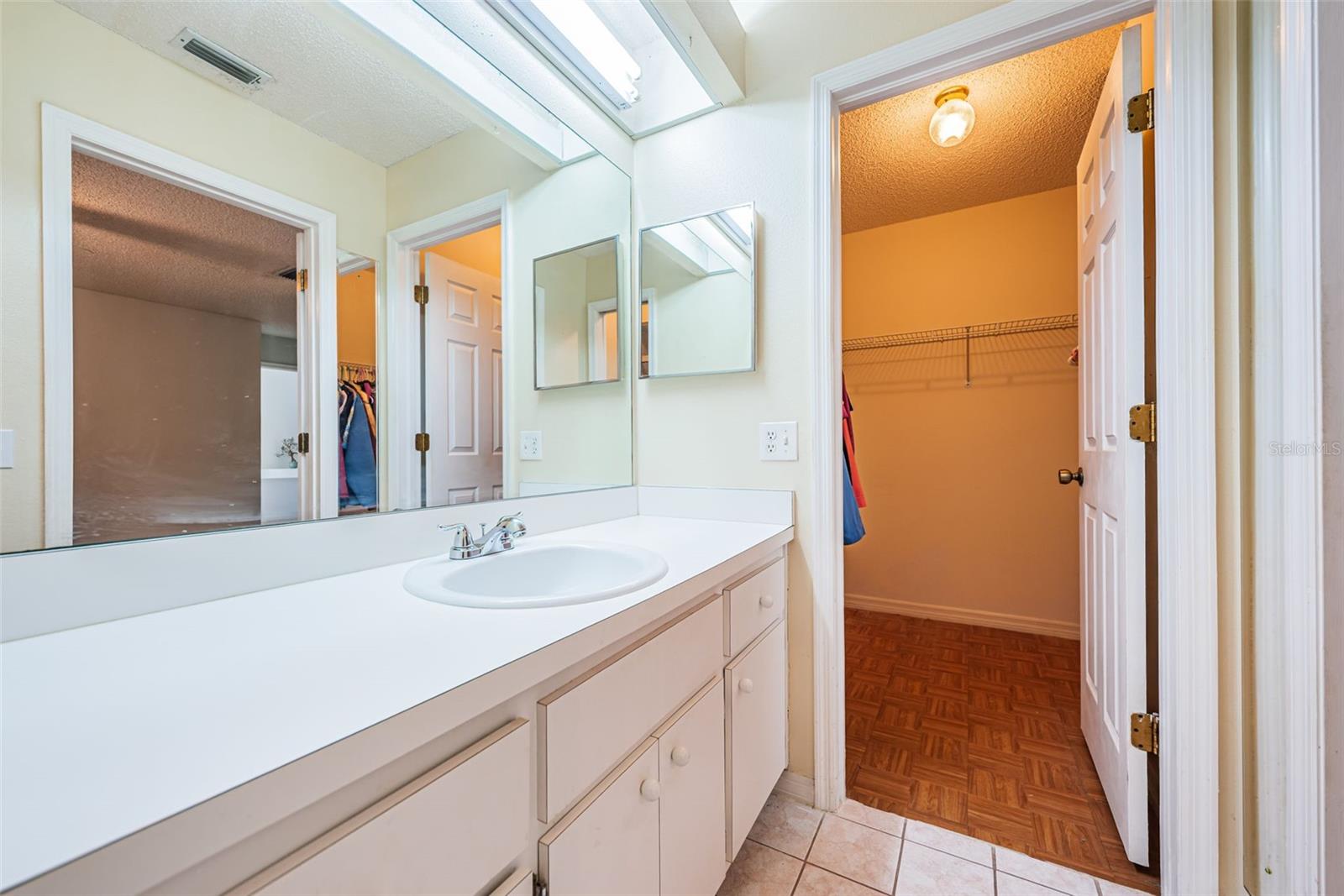 812 High Point Ct Property Photo 26