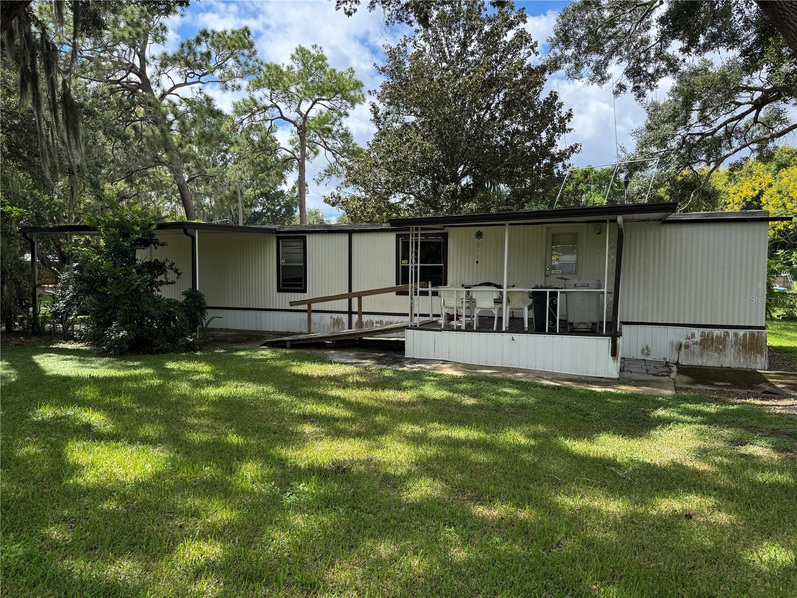 9613 Andy Dr Property Photo 8