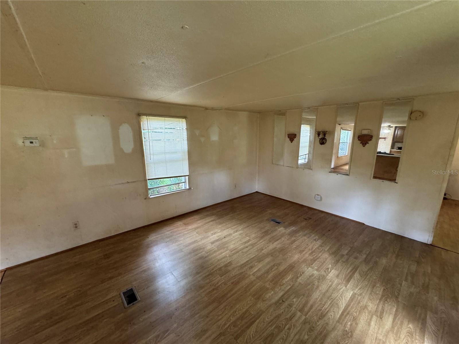 9613 Andy Dr Property Photo 18