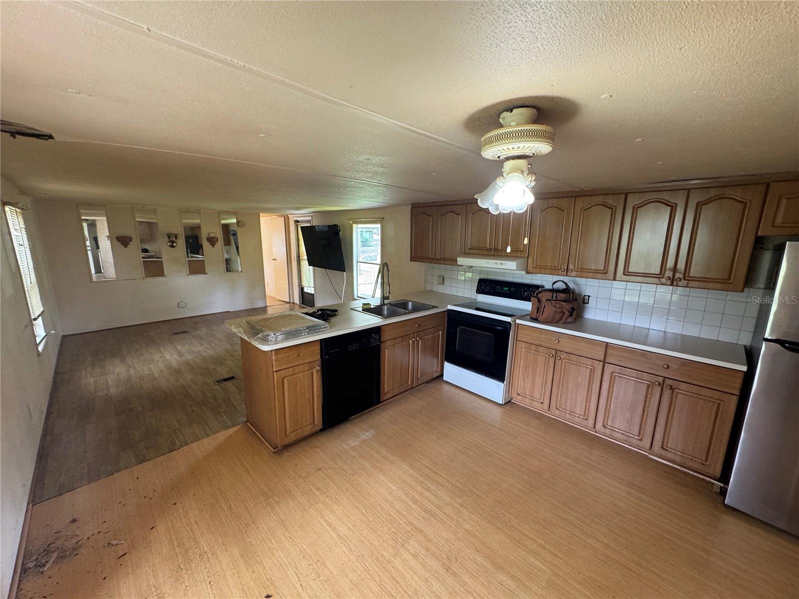 9613 Andy Dr Property Photo 21