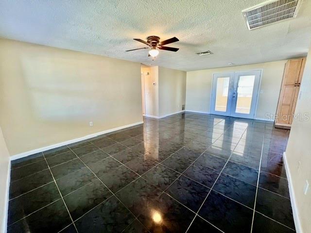 3916 Cedarwood Dr Property Photo 12