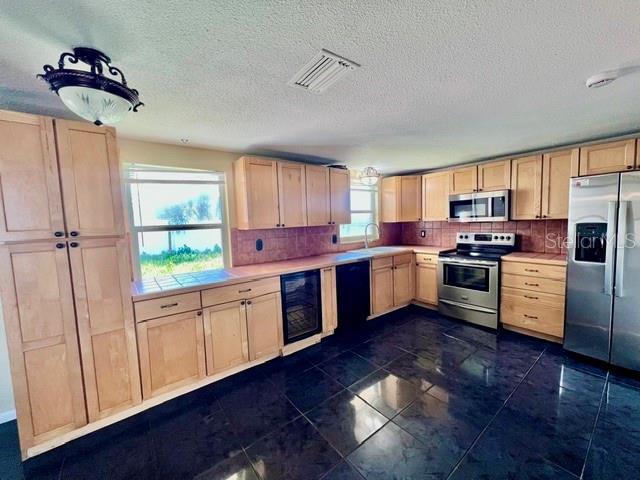 3916 Cedarwood Dr Property Photo 20