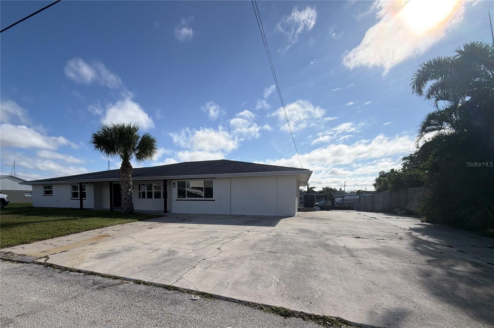 13812 Mattix Ave Property Photo 1