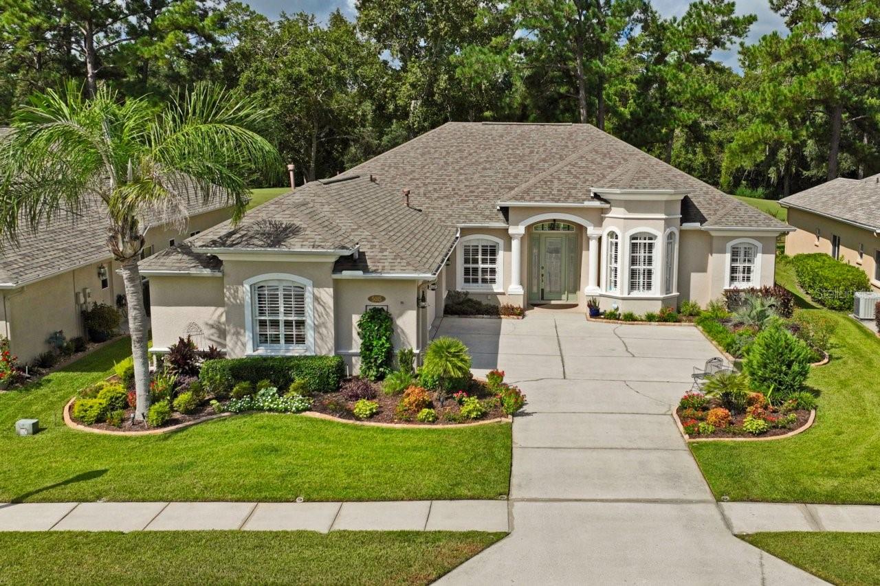 W7889820 Property Photo 2