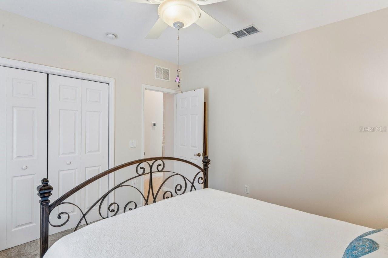 W7889820 Property Photo 41