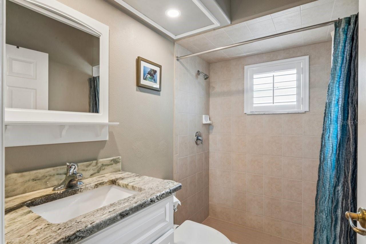 W7889820 Property Photo 48