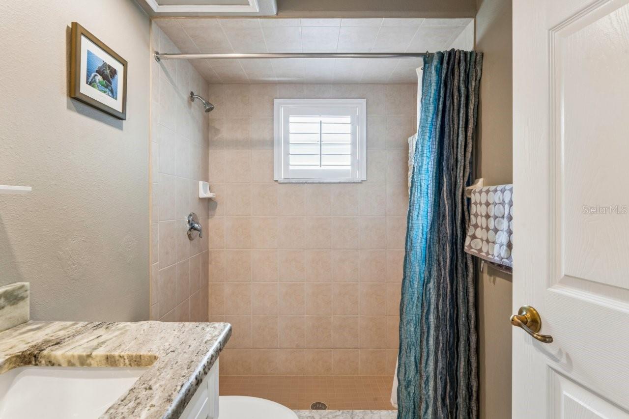 W7889820 Property Photo 49