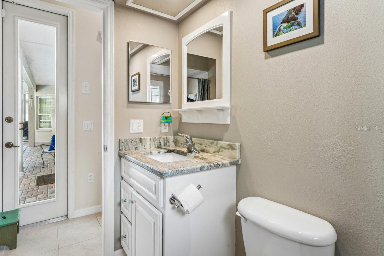 W7889820 Property Photo 50