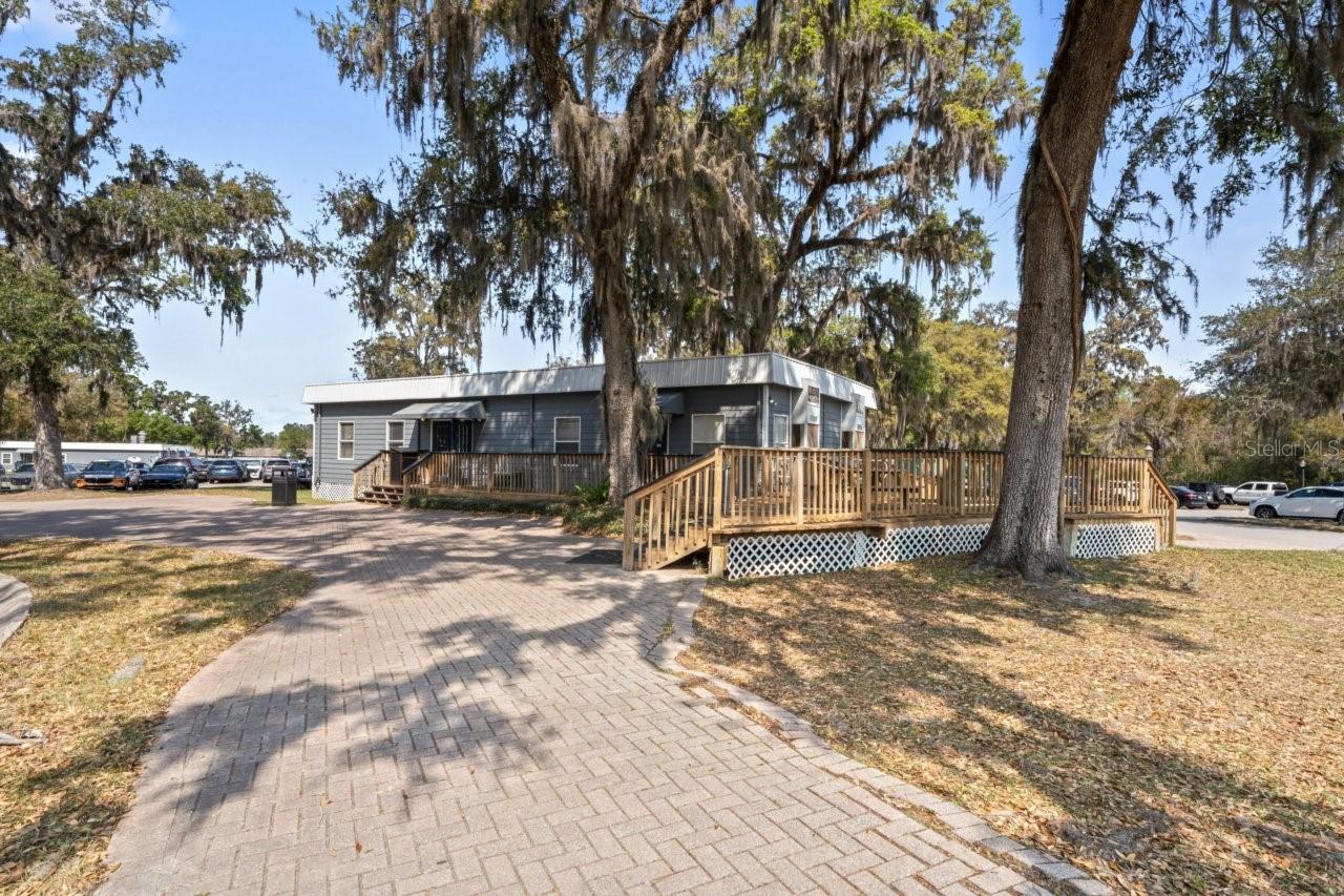 W7889820 Property Photo 80