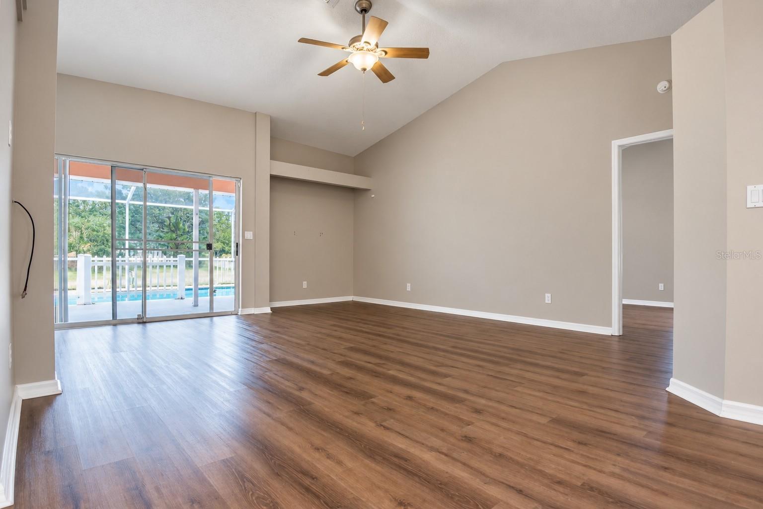 10495 Bradford St Property Photo 4