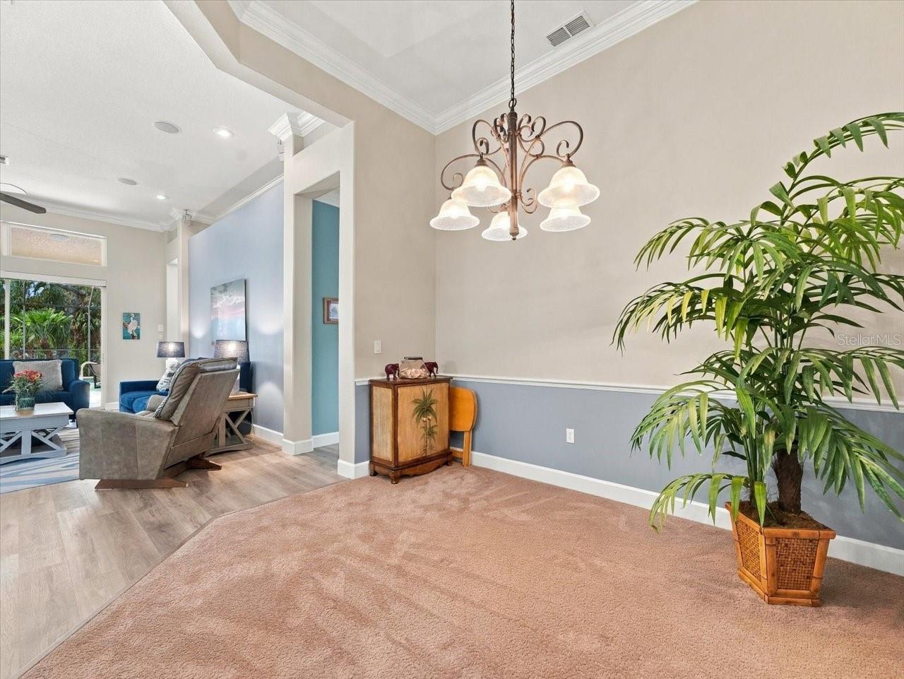 9233 Penelope Dr Property Photo 23