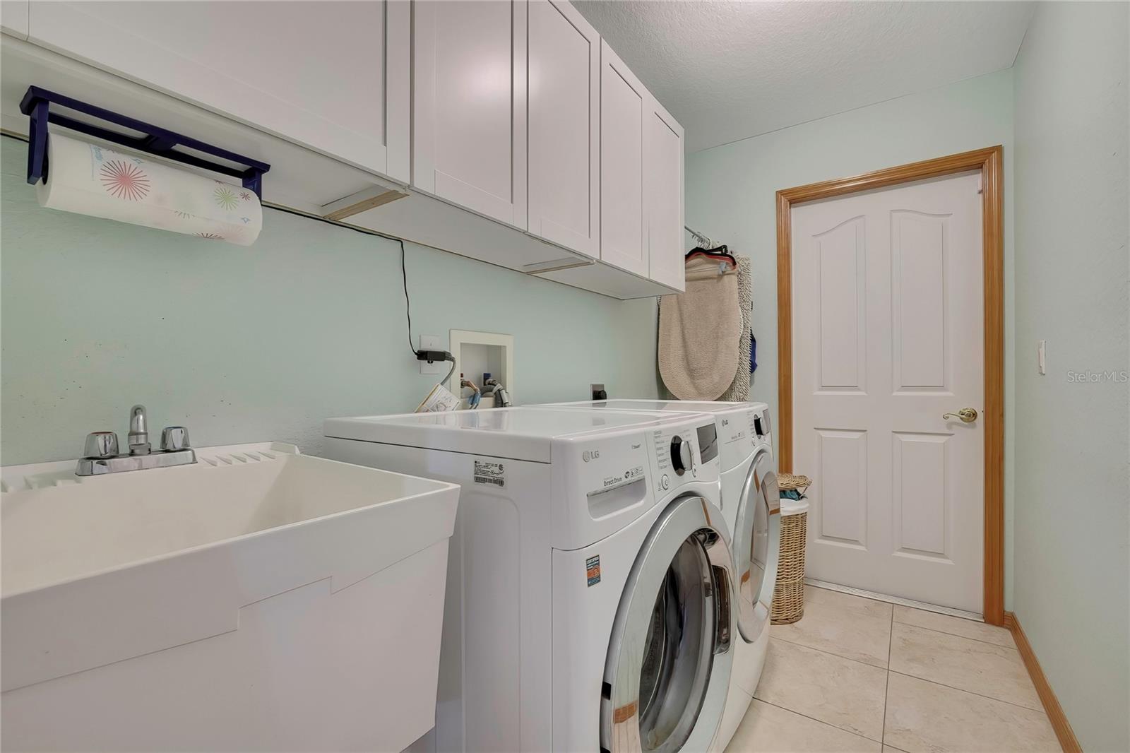 4583 Gondolier Rd Property Photo 35
