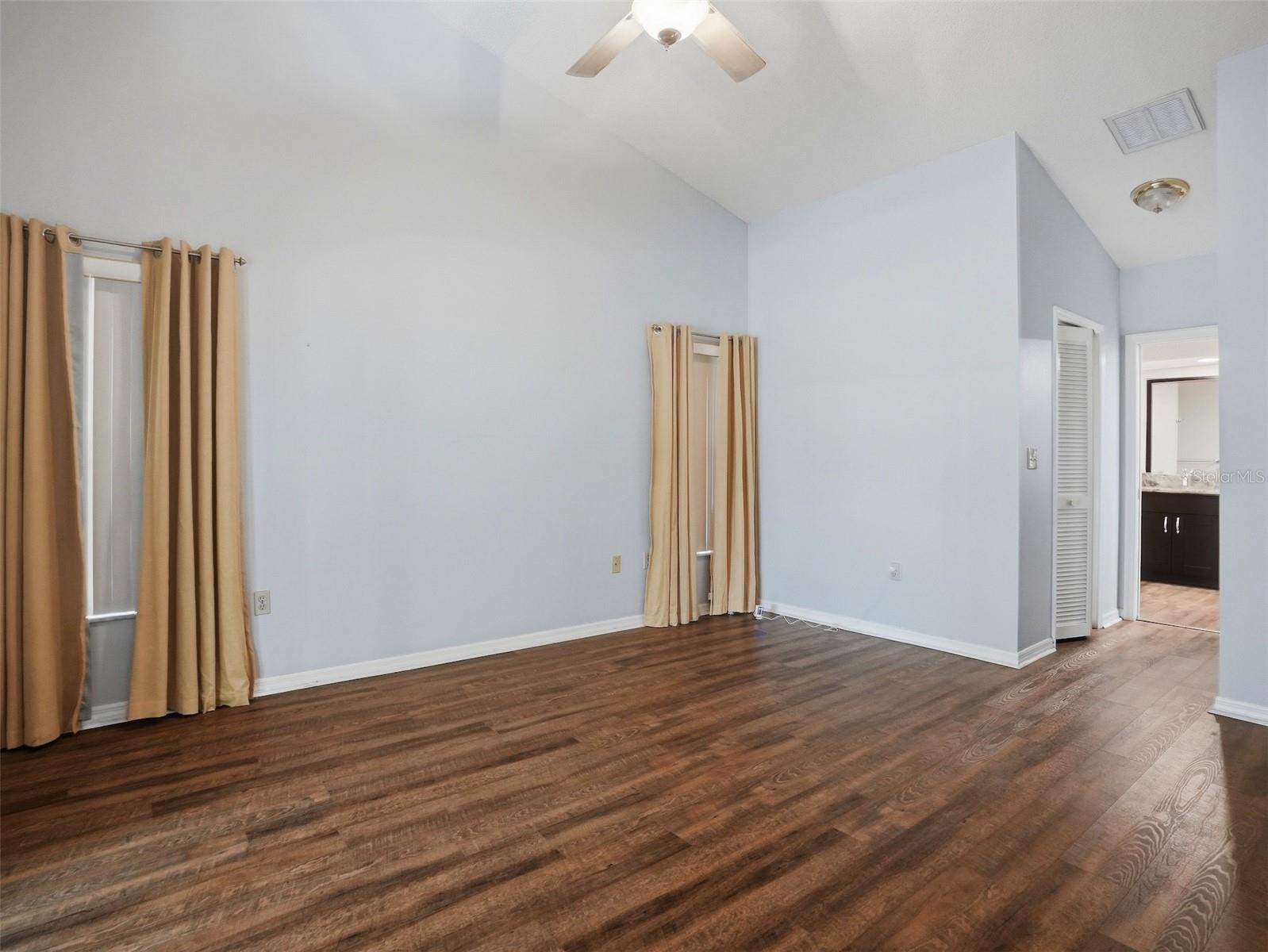 8209 Alhambra Ct Property Photo 18