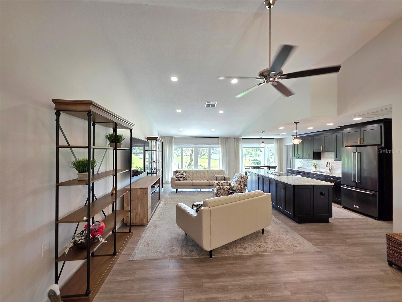 7358 Woodhollow Rd Property Photo 6