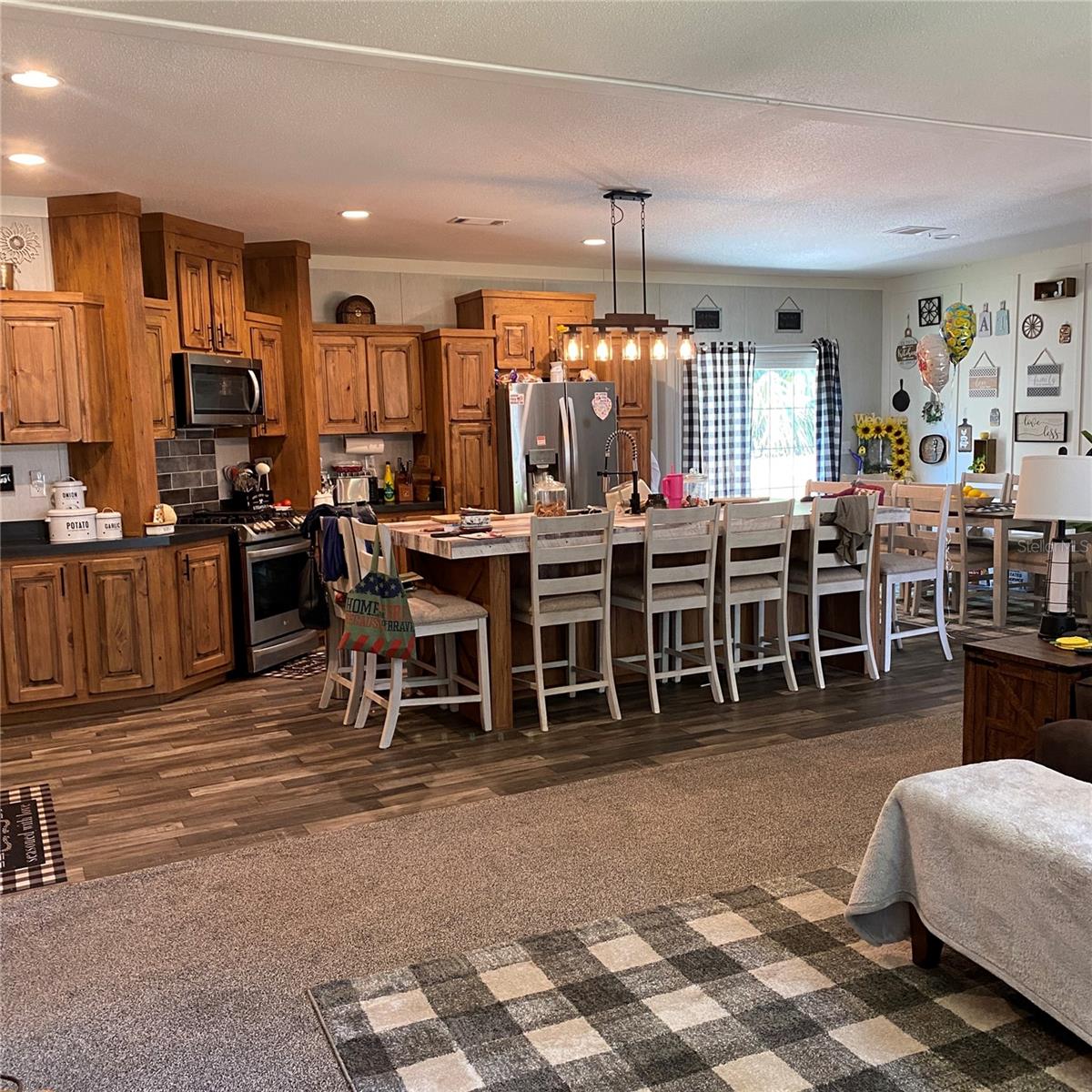1310 Shady Cove Rd W Property Photo 4