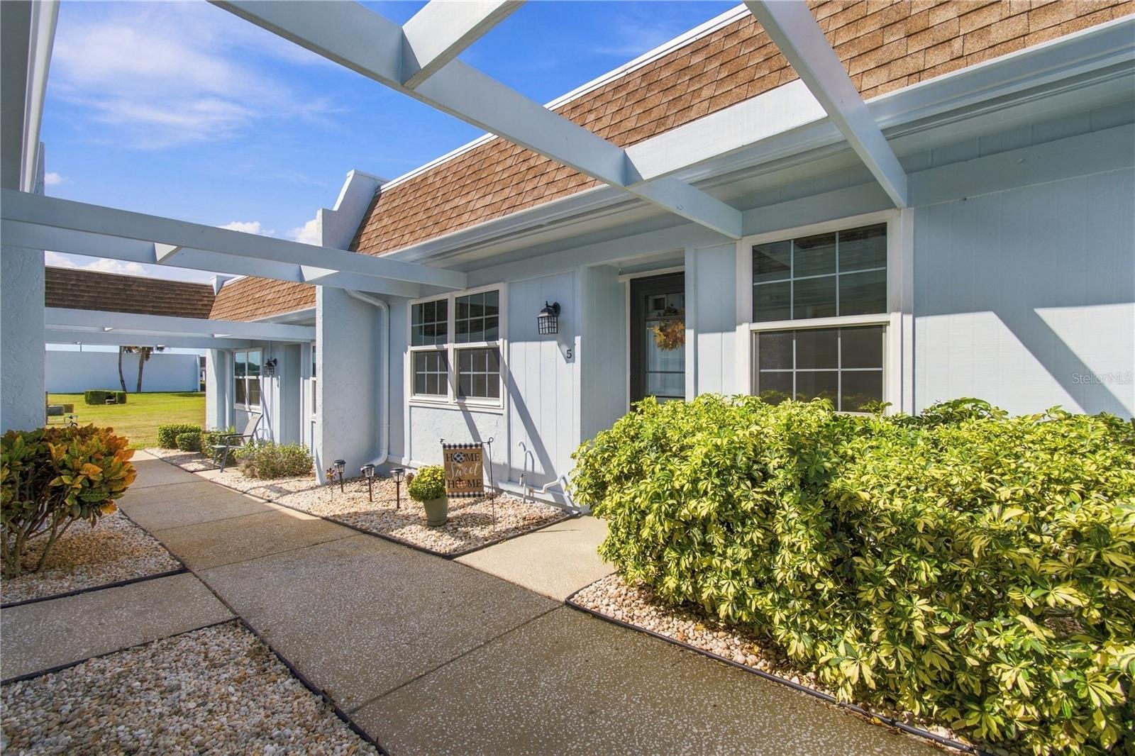 8220 Seven Oaks Ct #5 Property Photo 1