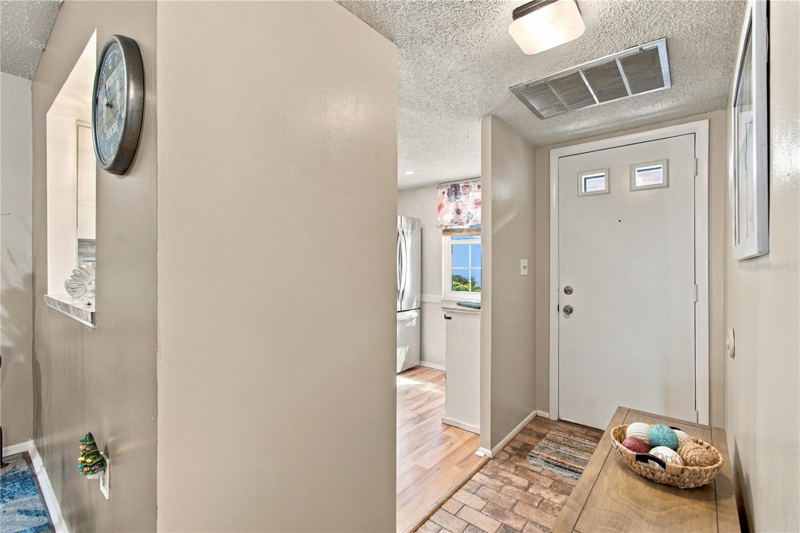 8220 Seven Oaks Ct #5 Property Photo 6