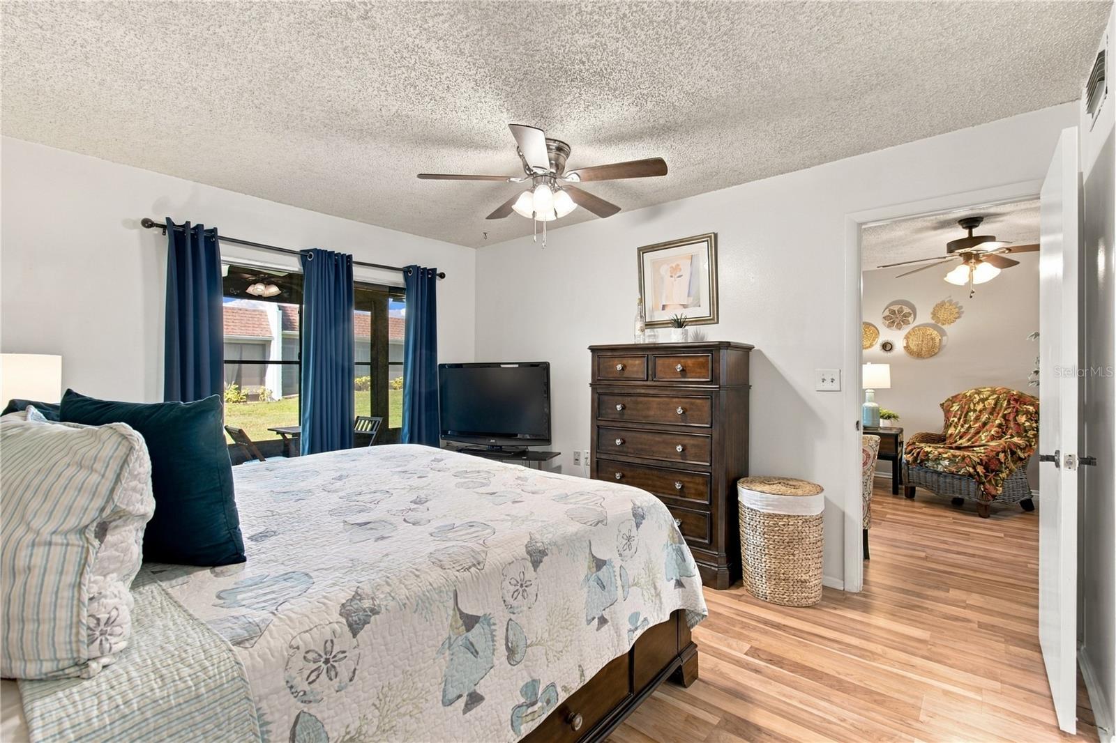 8220 Seven Oaks Ct #5 Property Photo 24