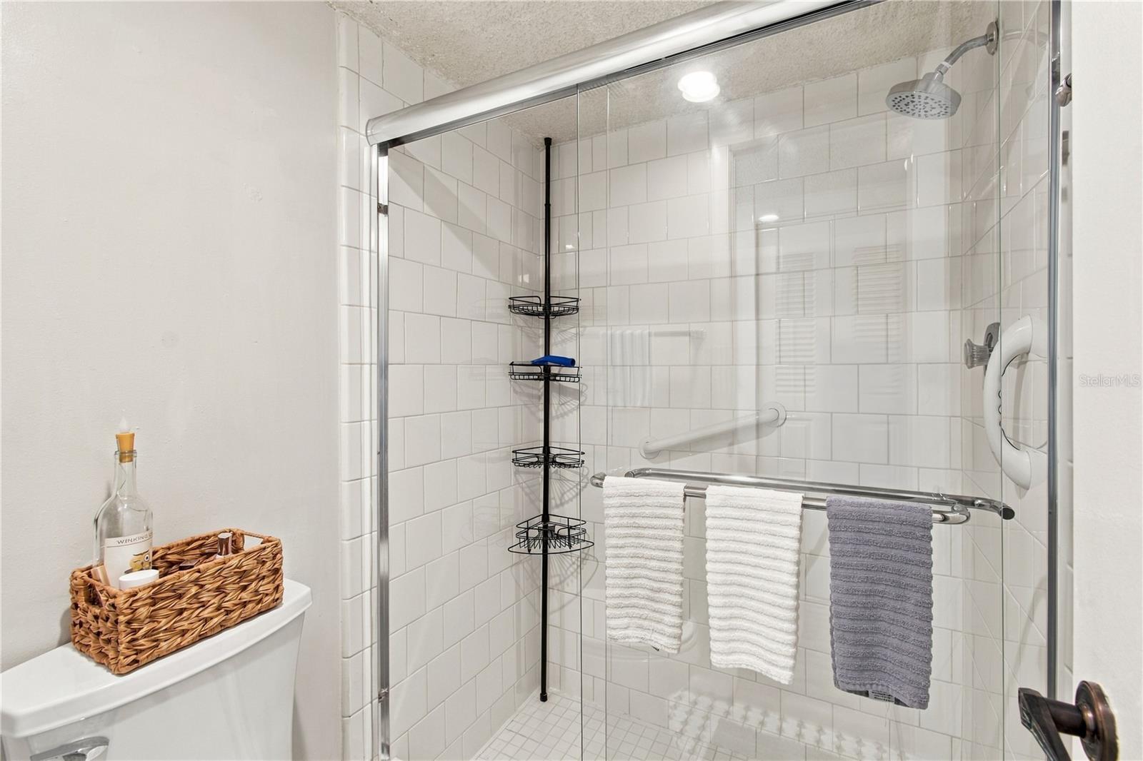 8220 Seven Oaks Ct #5 Property Photo 27
