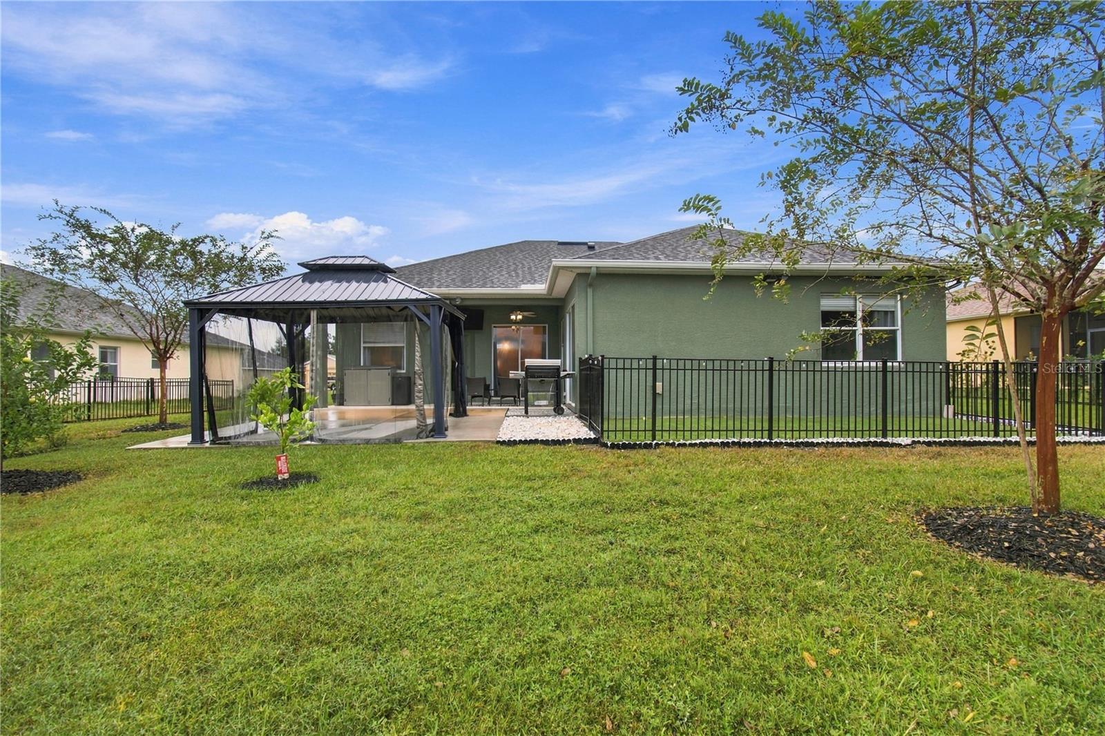 2267 Cross Tee Ct Property Photo 2
