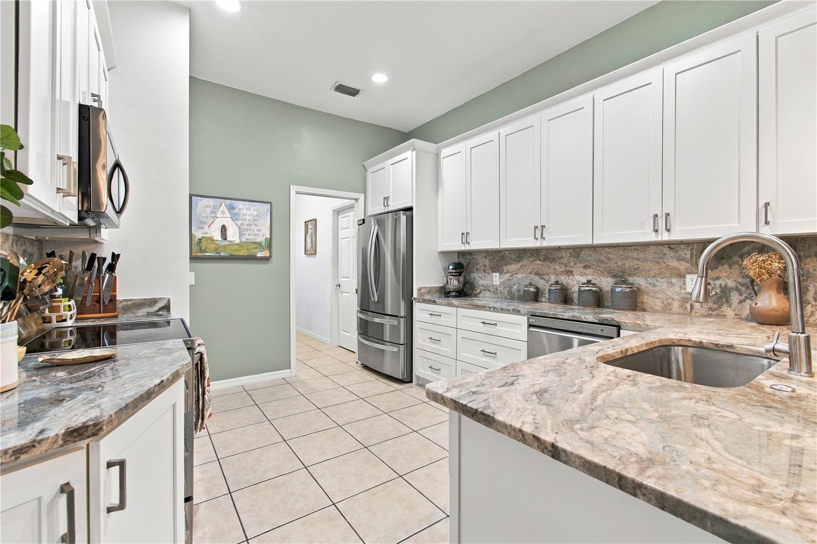 2267 Cross Tee Ct Property Photo 7