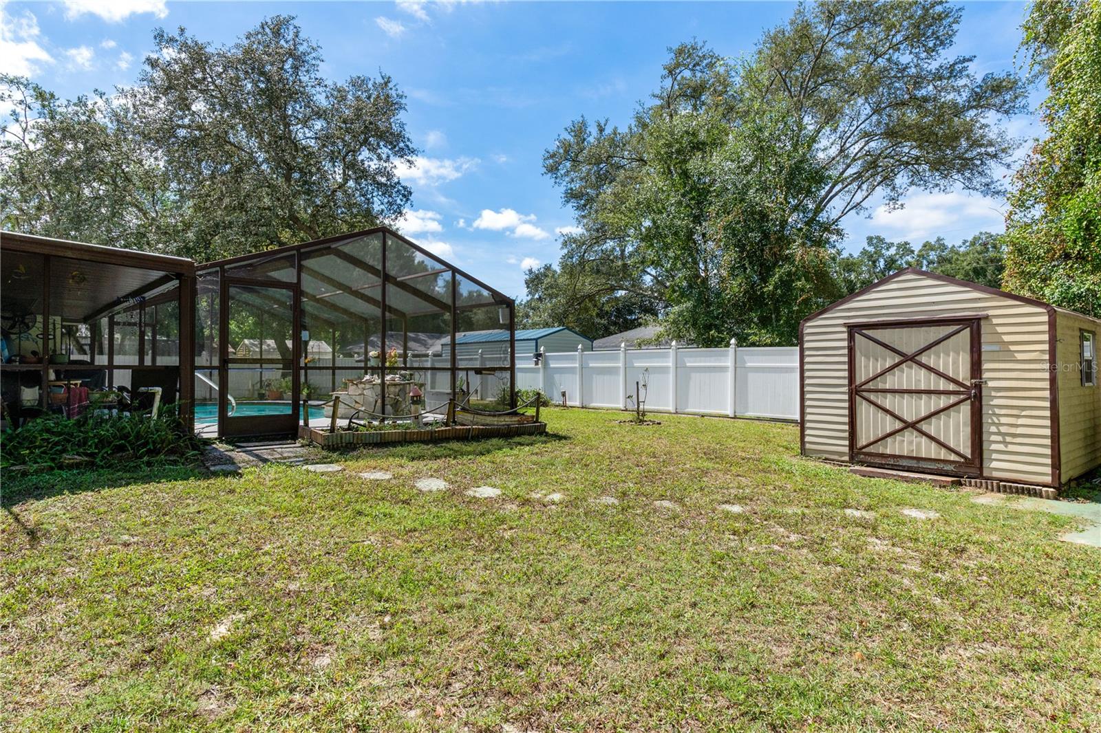 915 Stetson Ter Property Photo 42