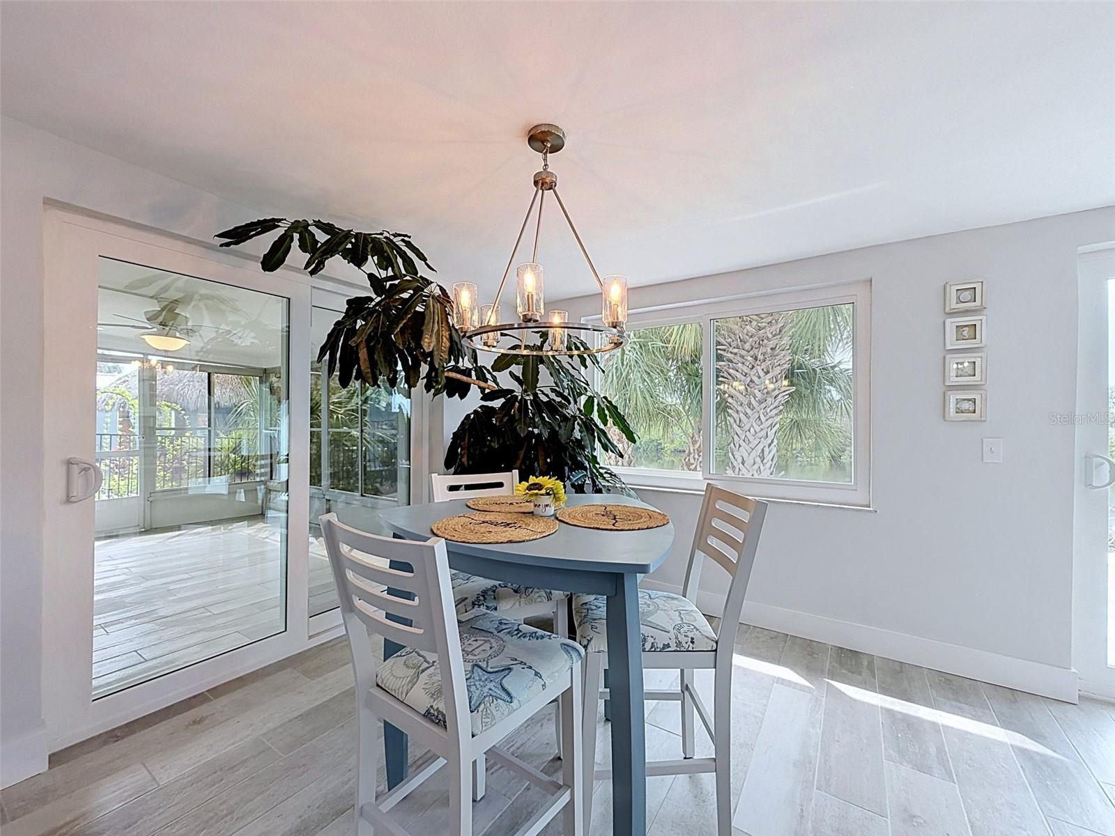 6618 Leeside Isle Property Photo 16