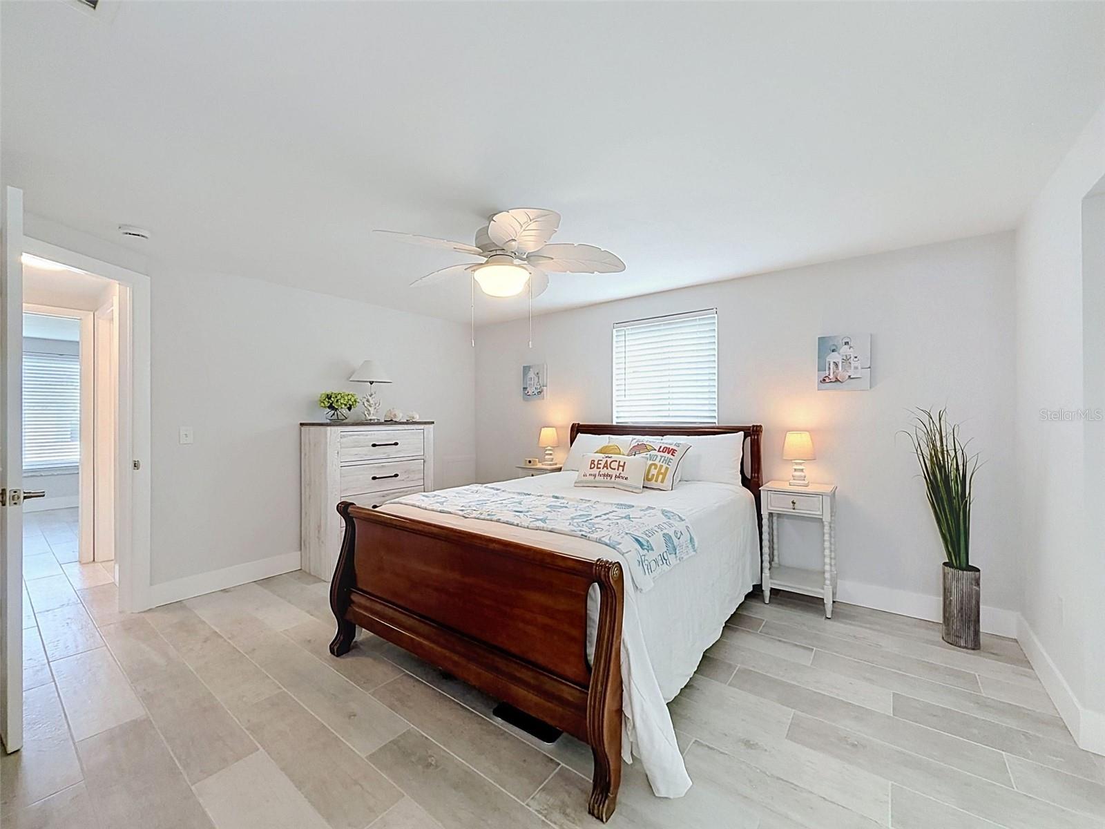 6618 Leeside Isle Property Photo 21