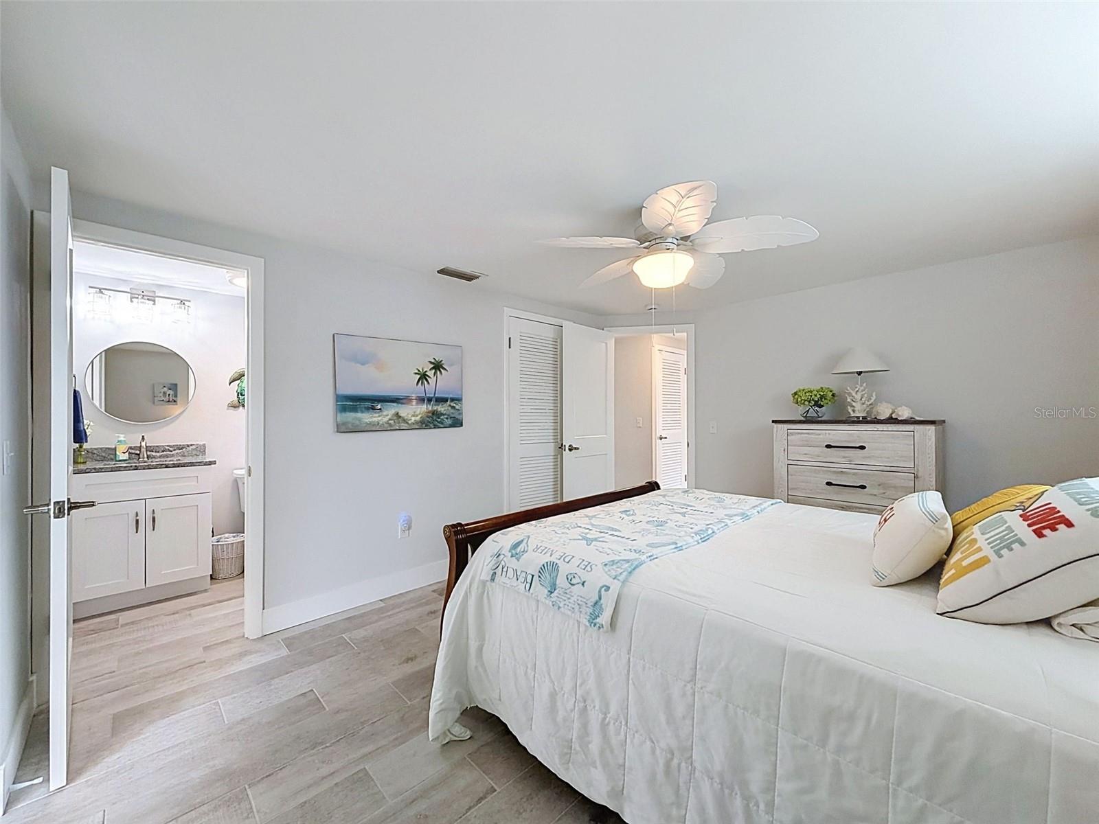 6618 Leeside Isle Property Photo 24