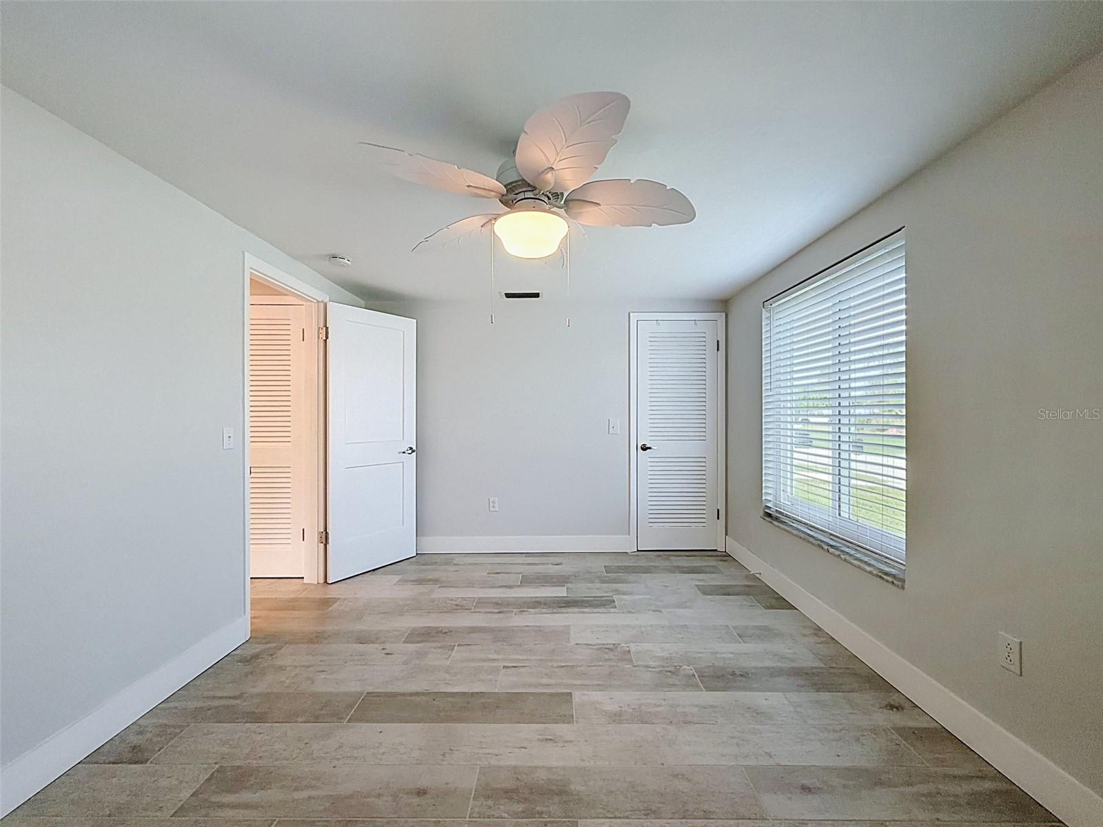 6618 Leeside Isle Property Photo 27