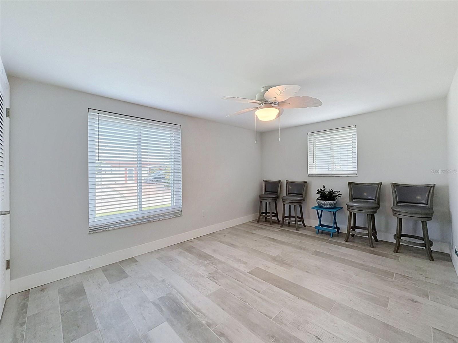 6618 Leeside Isle Property Photo 29