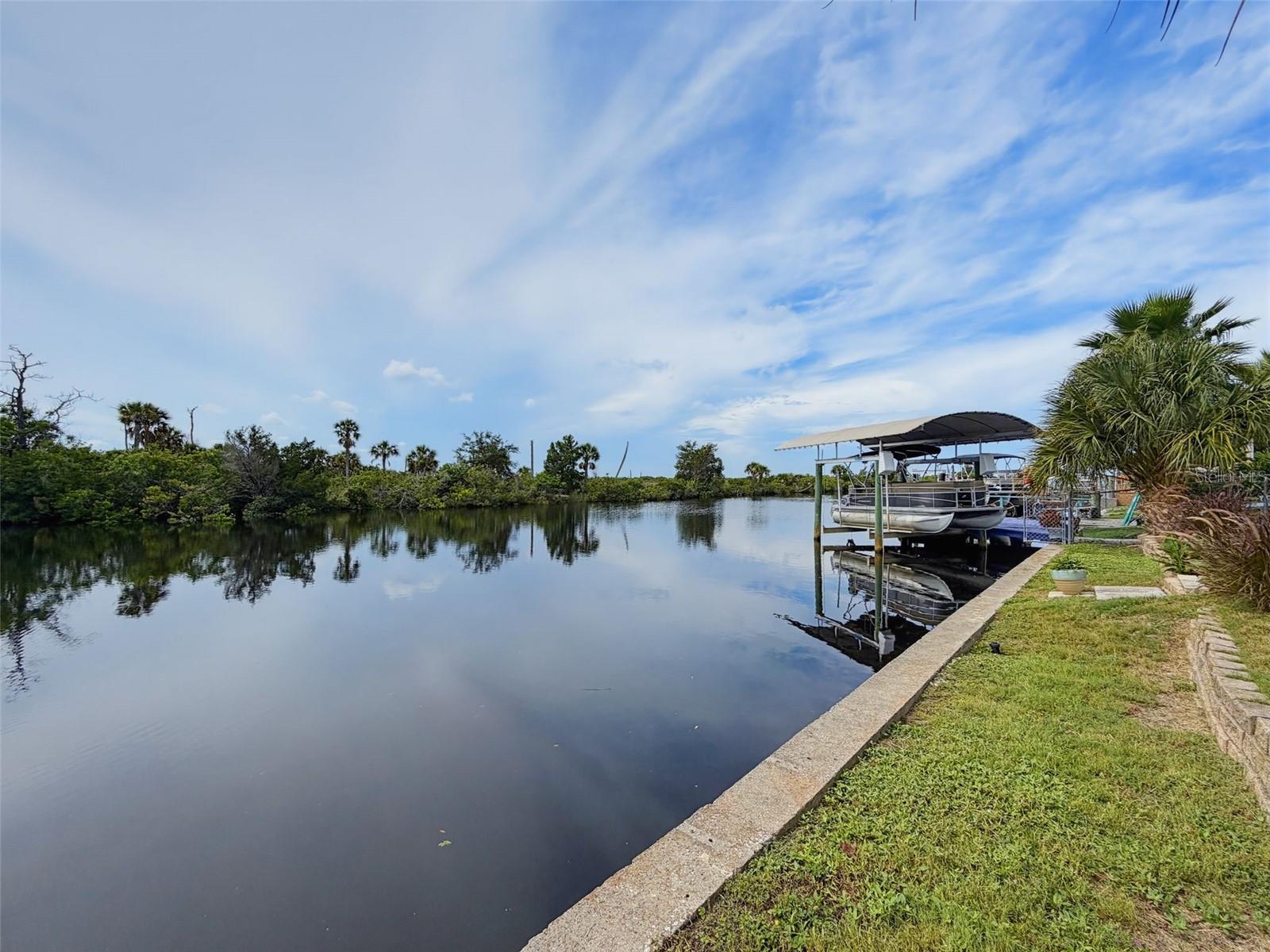 6618 Leeside Isle Property Photo 37