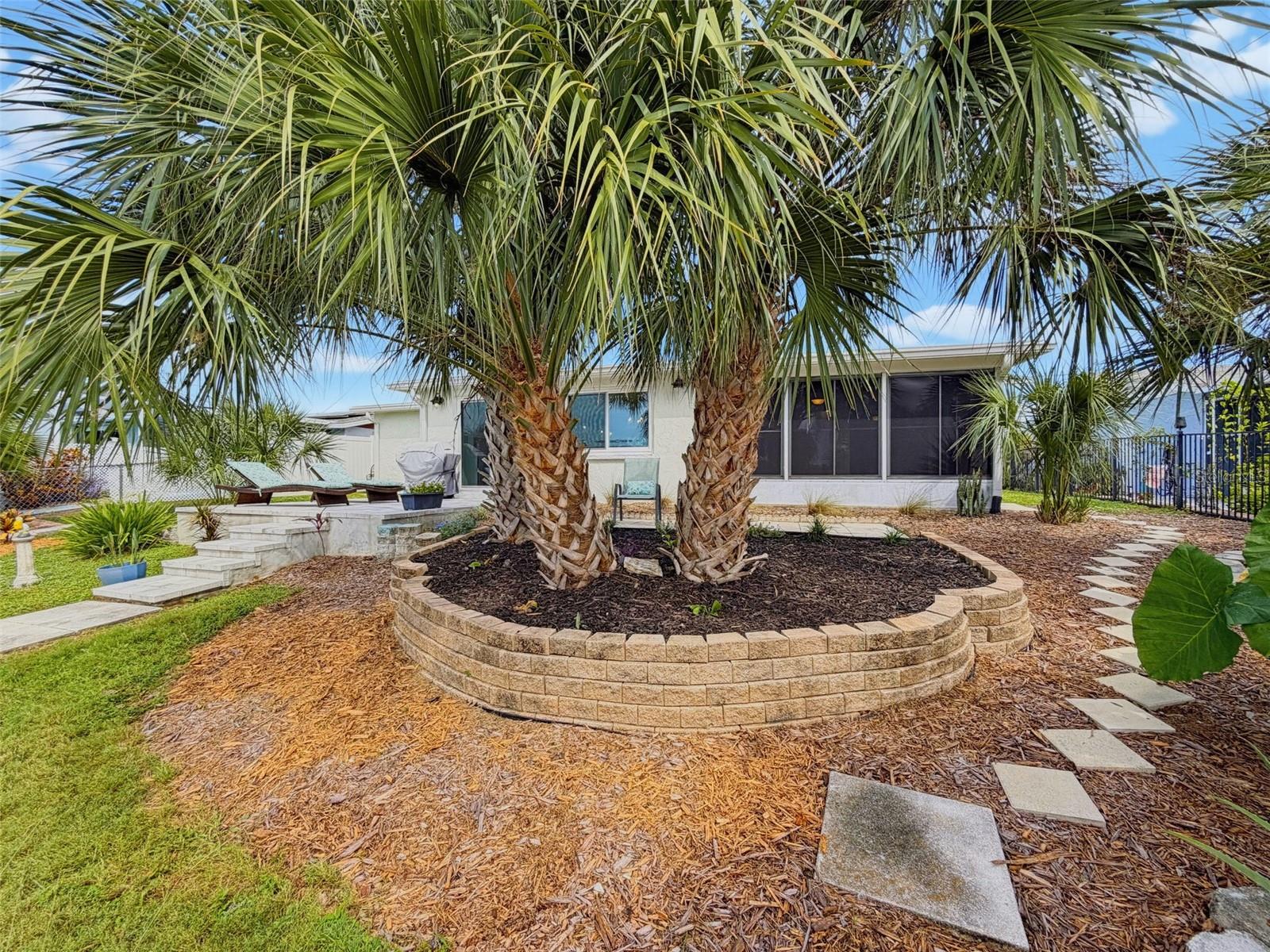 6618 Leeside Isle Property Photo 39