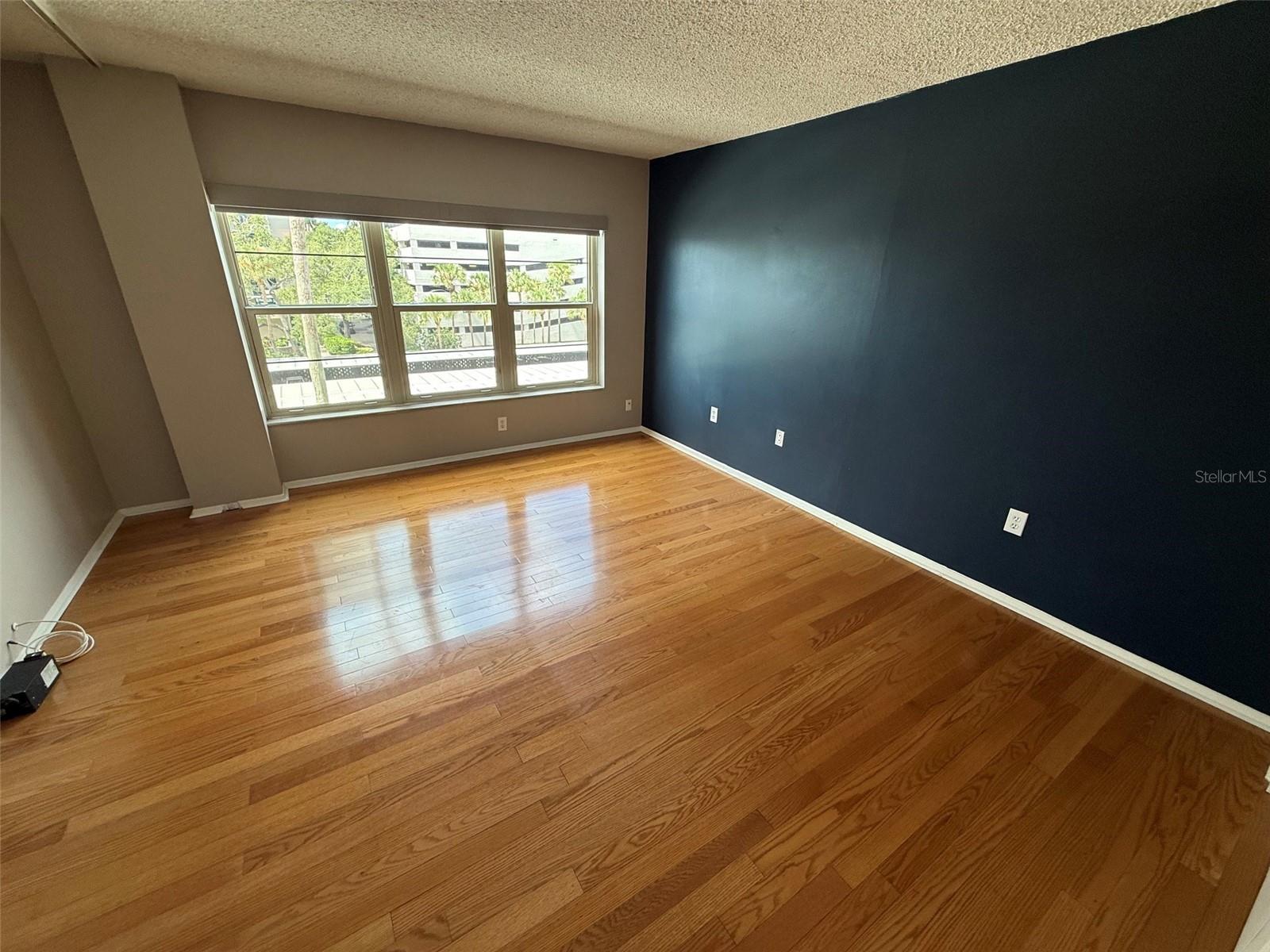 W7889904 Property Photo 12