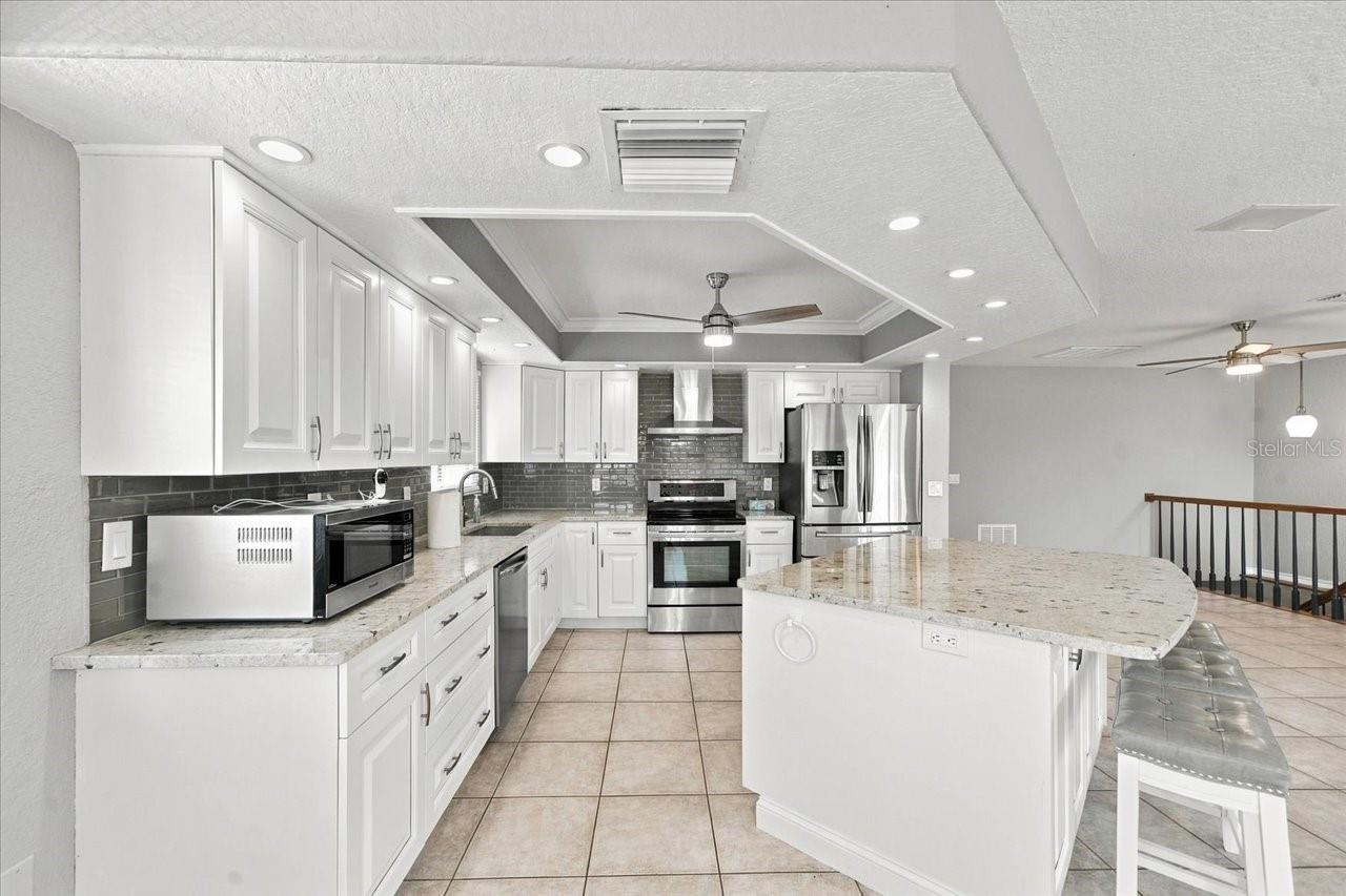 6744 Seaview Blvd Property Photo 15